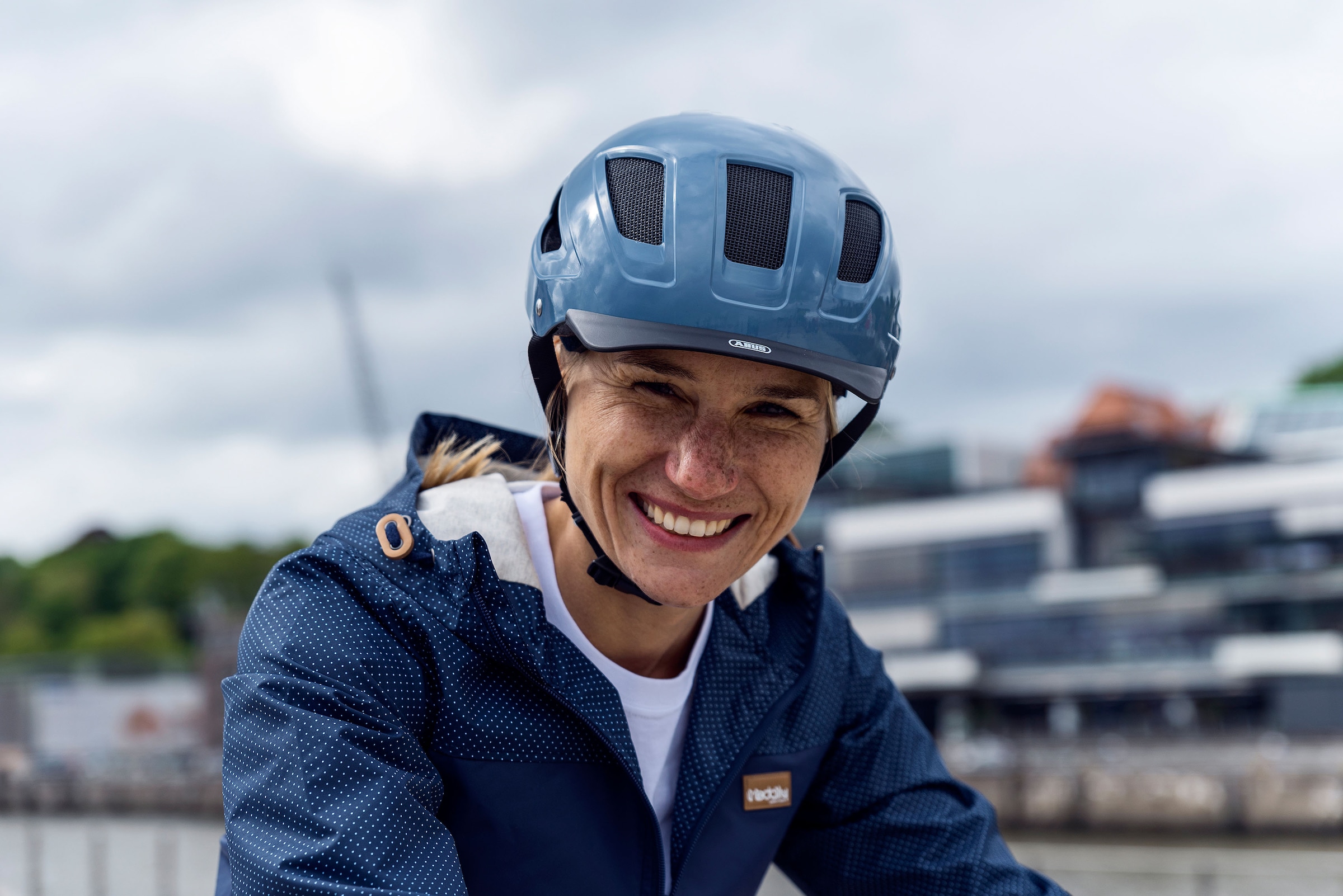 ABUS Fahrradhelm »HYBAN 2.0«