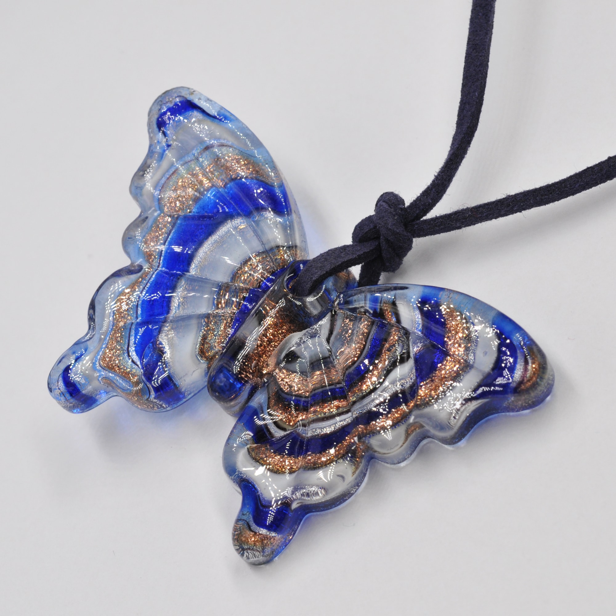 Steuer Kette mit Anhänger »blaues Textilband mit Schmetterling aus Glas«