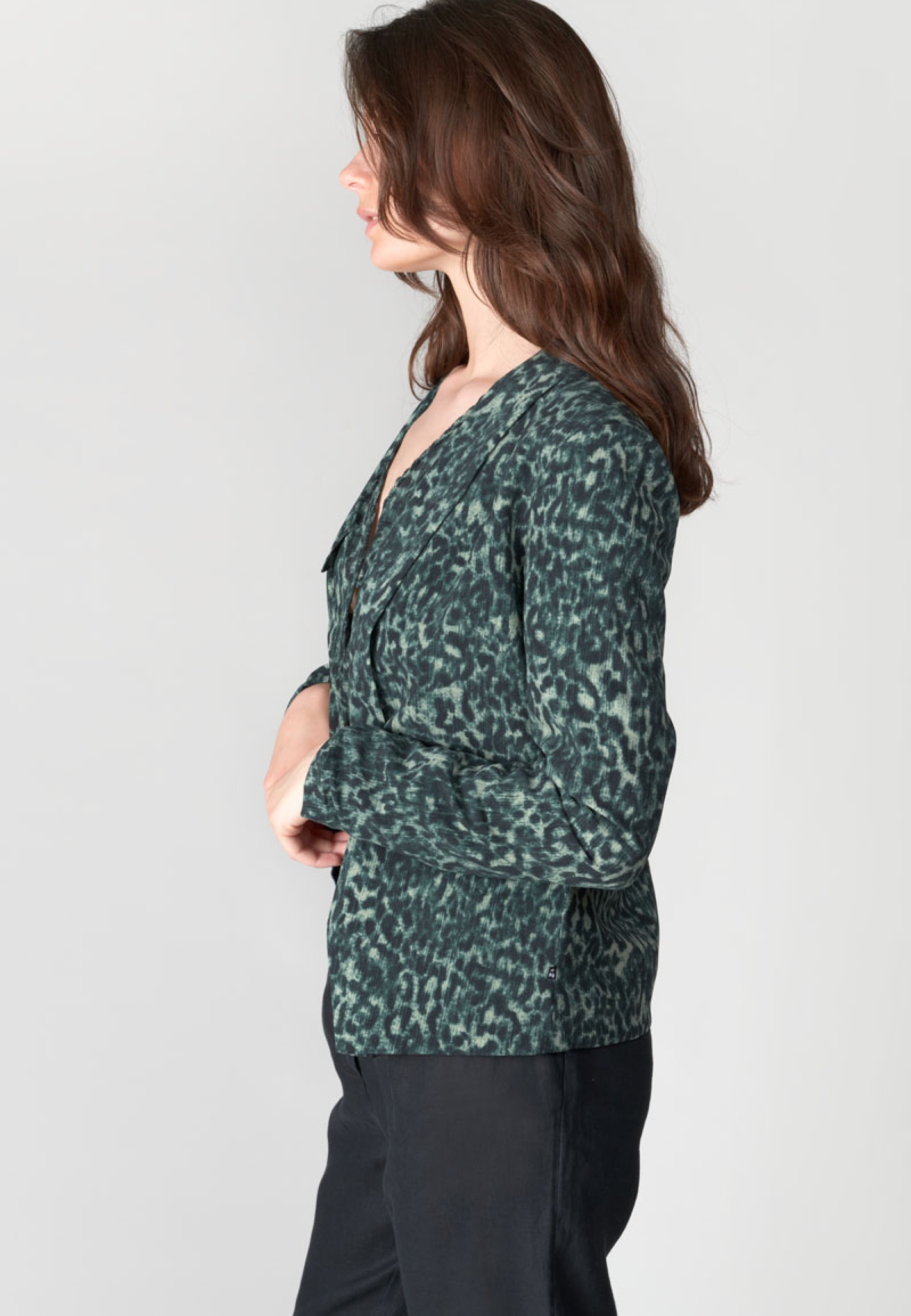 Le Temps Des Cerises Jackenblazer »CAMOTE«, mit stylischem Animal-Print