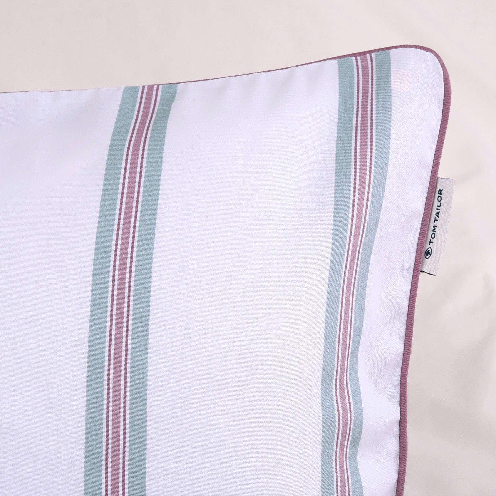 Thumbnail - TOM TAILOR HOME Bettwäsche "CLASSIC SATIN STRIPES in Gr. 135x200cm oder 155x220cm" 2 Stk. tlg. new bedroom, farbige Pasp...