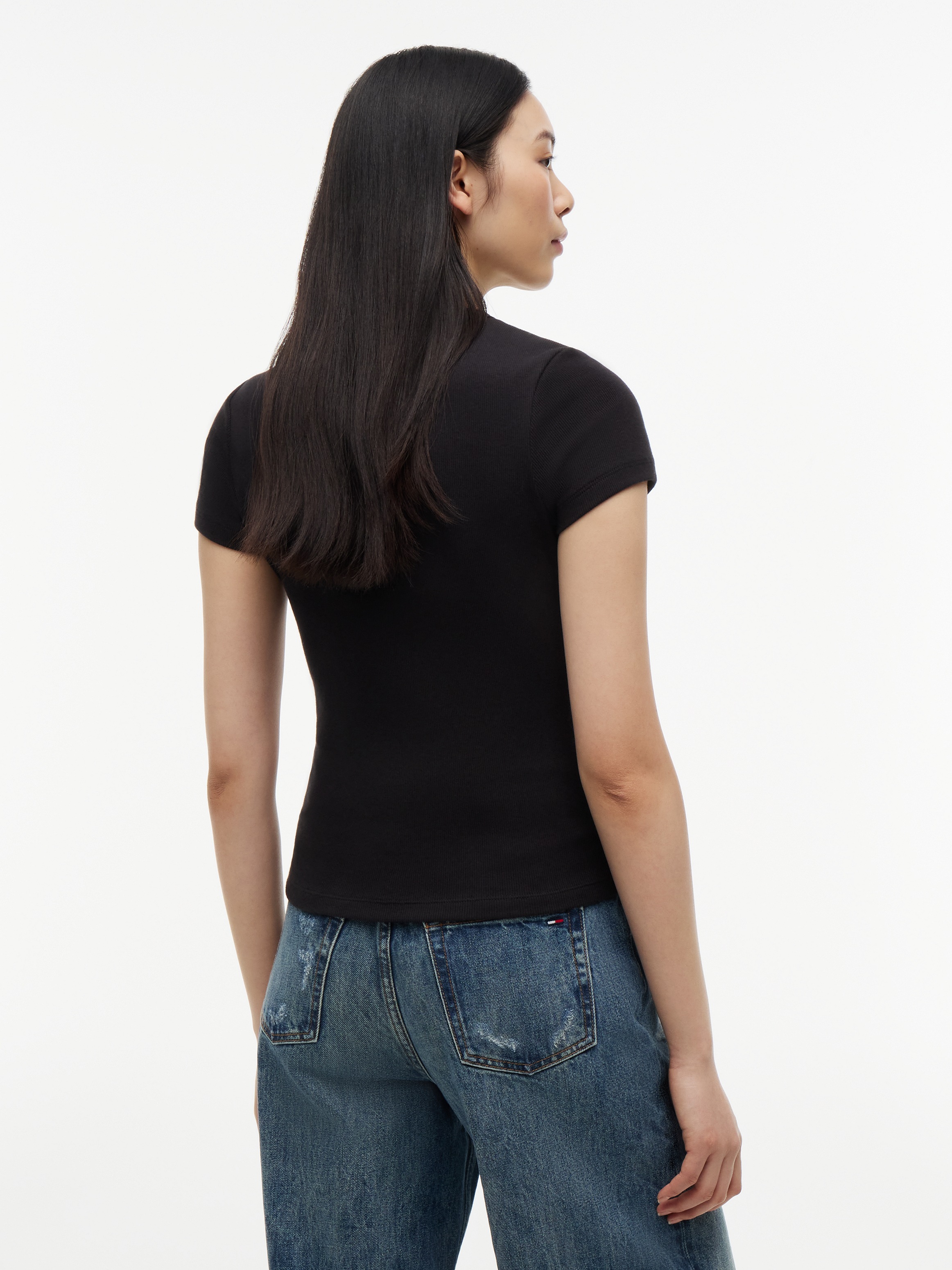 Tommy Jeans Kurzarmshirt »TJW SLIM SCRIPT RIB SS TEE« Baumwollmischung, slim fit, in gerippter Struktur