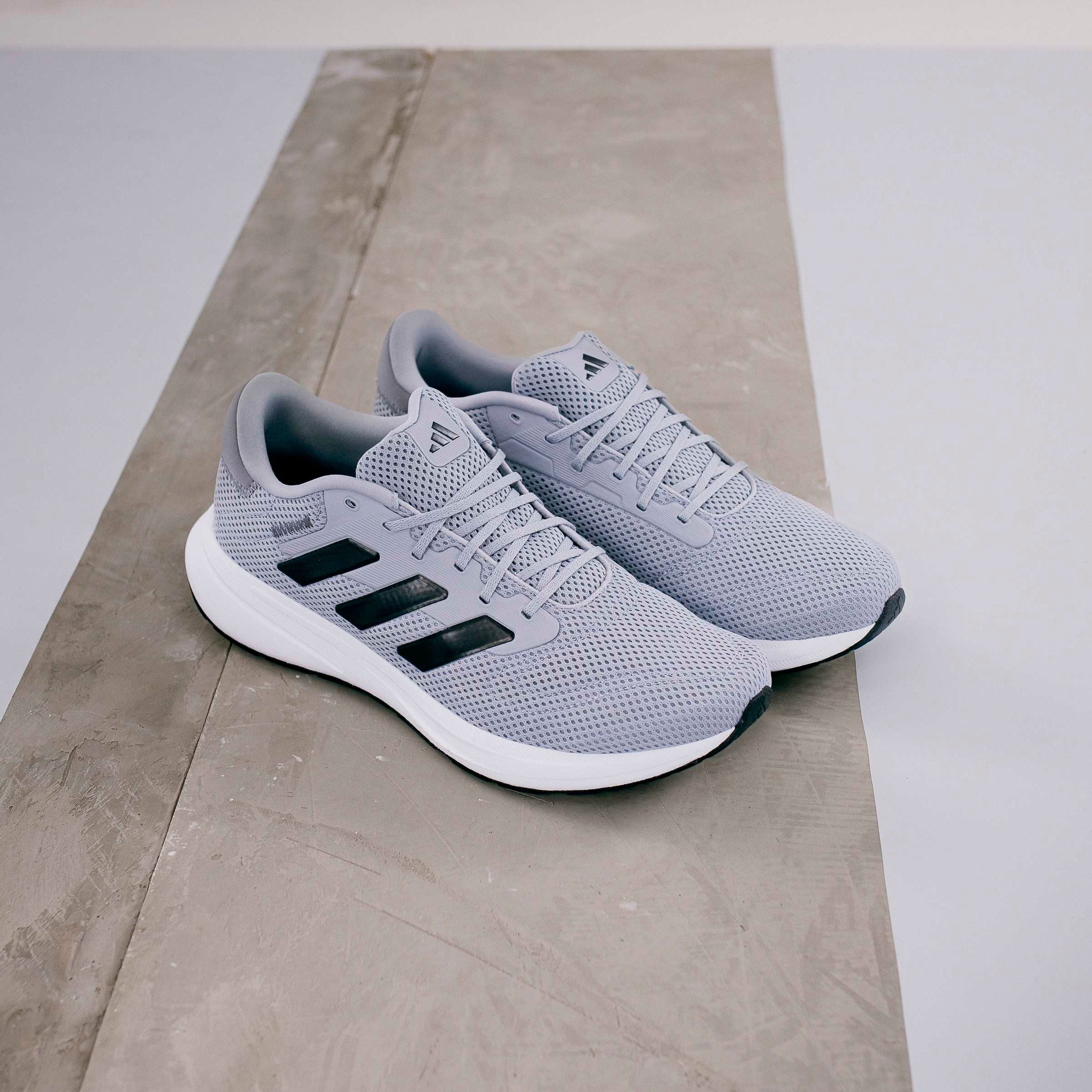 adidas Performance Laufschuh »RESPONSE«
