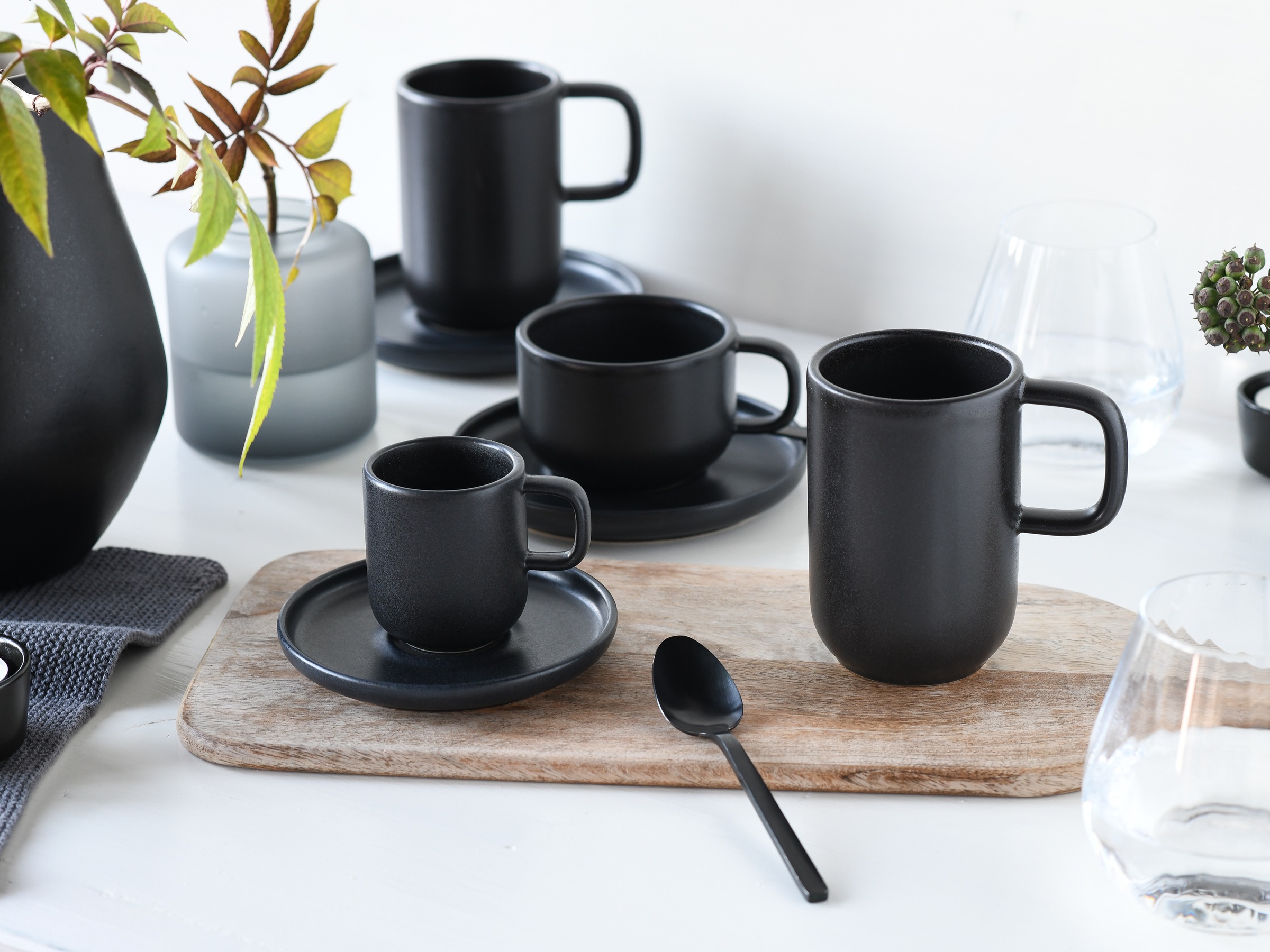 CreaTable Tasse »Uno, Espressotassen, Set 12-tlg.« hochwertiges Steinzeug, seidenmatte Spezialglasur