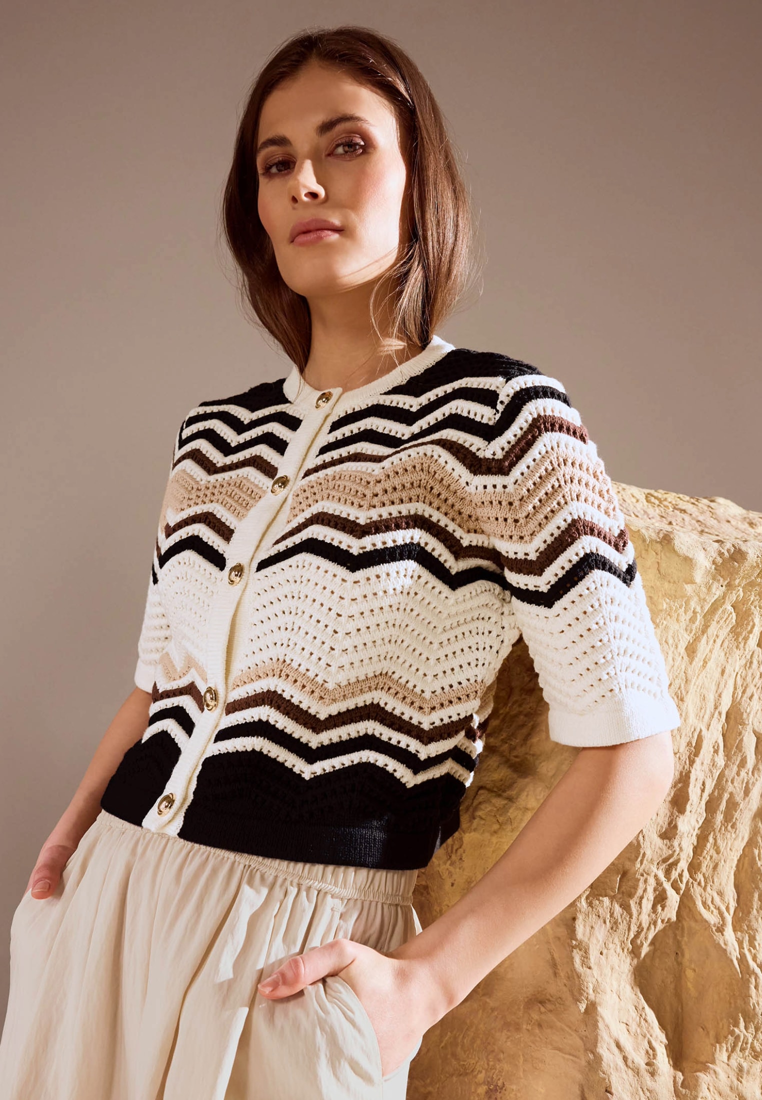 Zero Strickjacke »zero Strickjacke mit Zickzackmuster«, Knopfleiste
