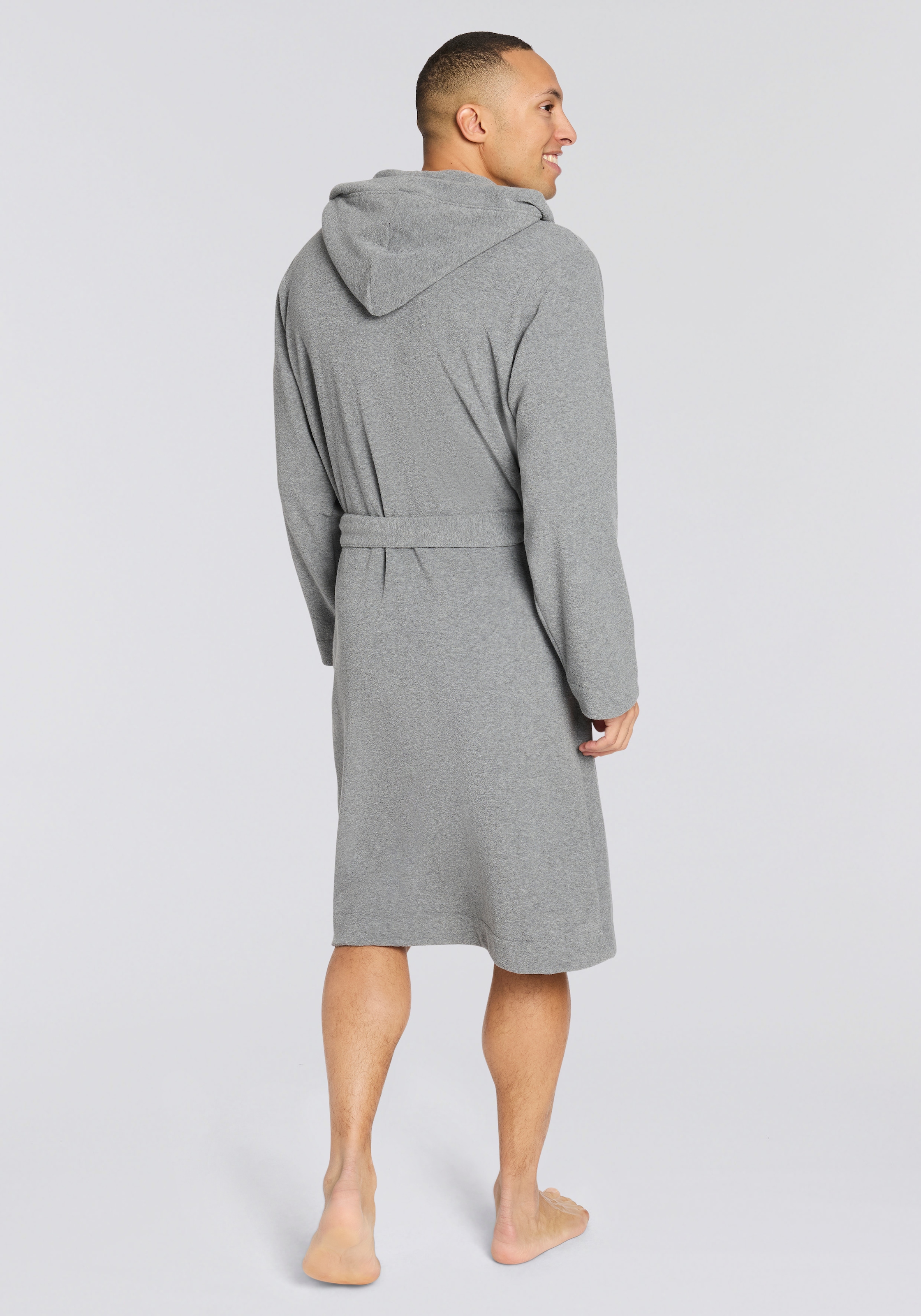 BOSS Bademantel mit Kapuze, weich und bequem