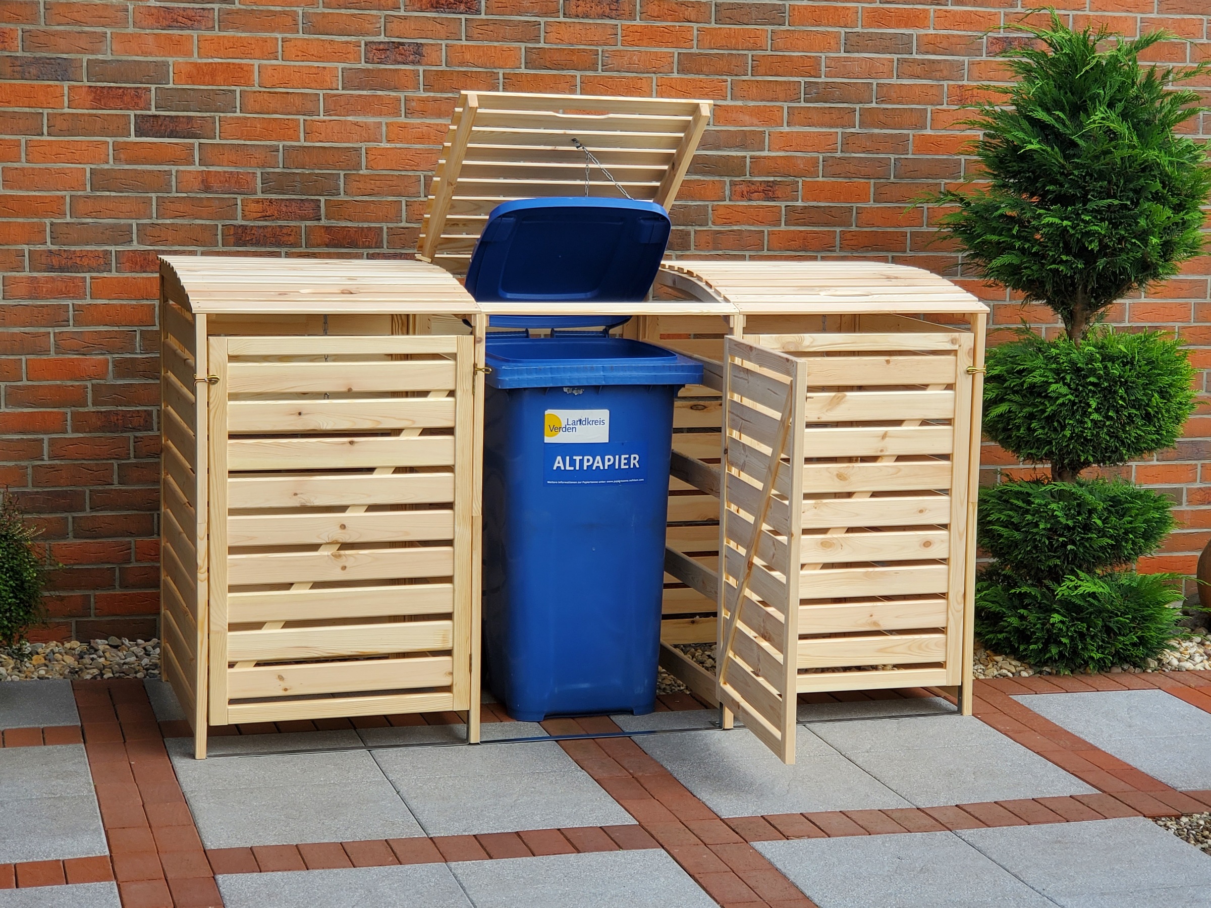 promadino Mülltonnenbox »Vario III«, für 3 Tonnen, robust aus zertifiziertem Kiefernholz