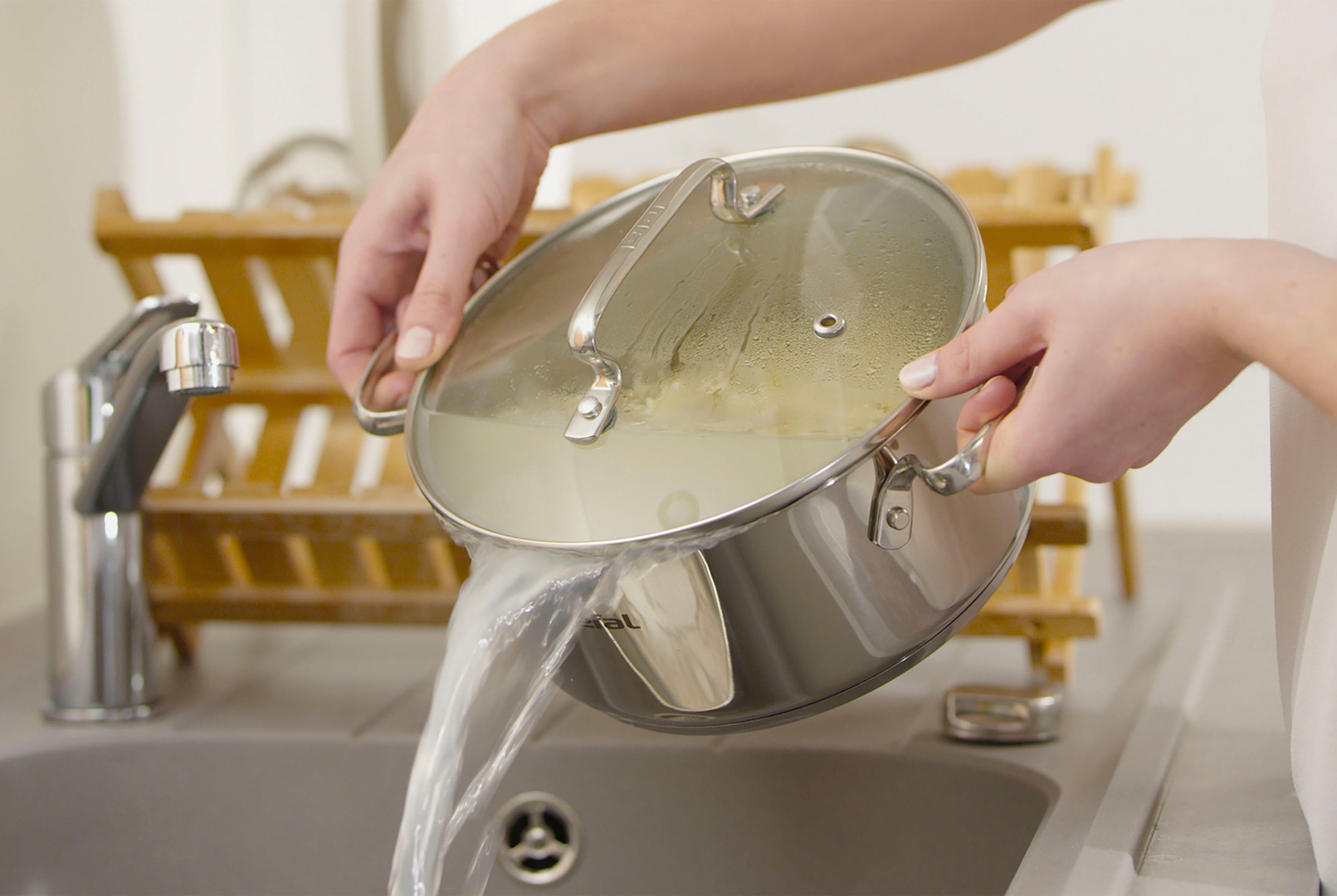 Tefal Kochtopf »Duetto+«, Edelstahl 18/10, hochglanzpoliert, Glasdeckel mit Siebfunktion