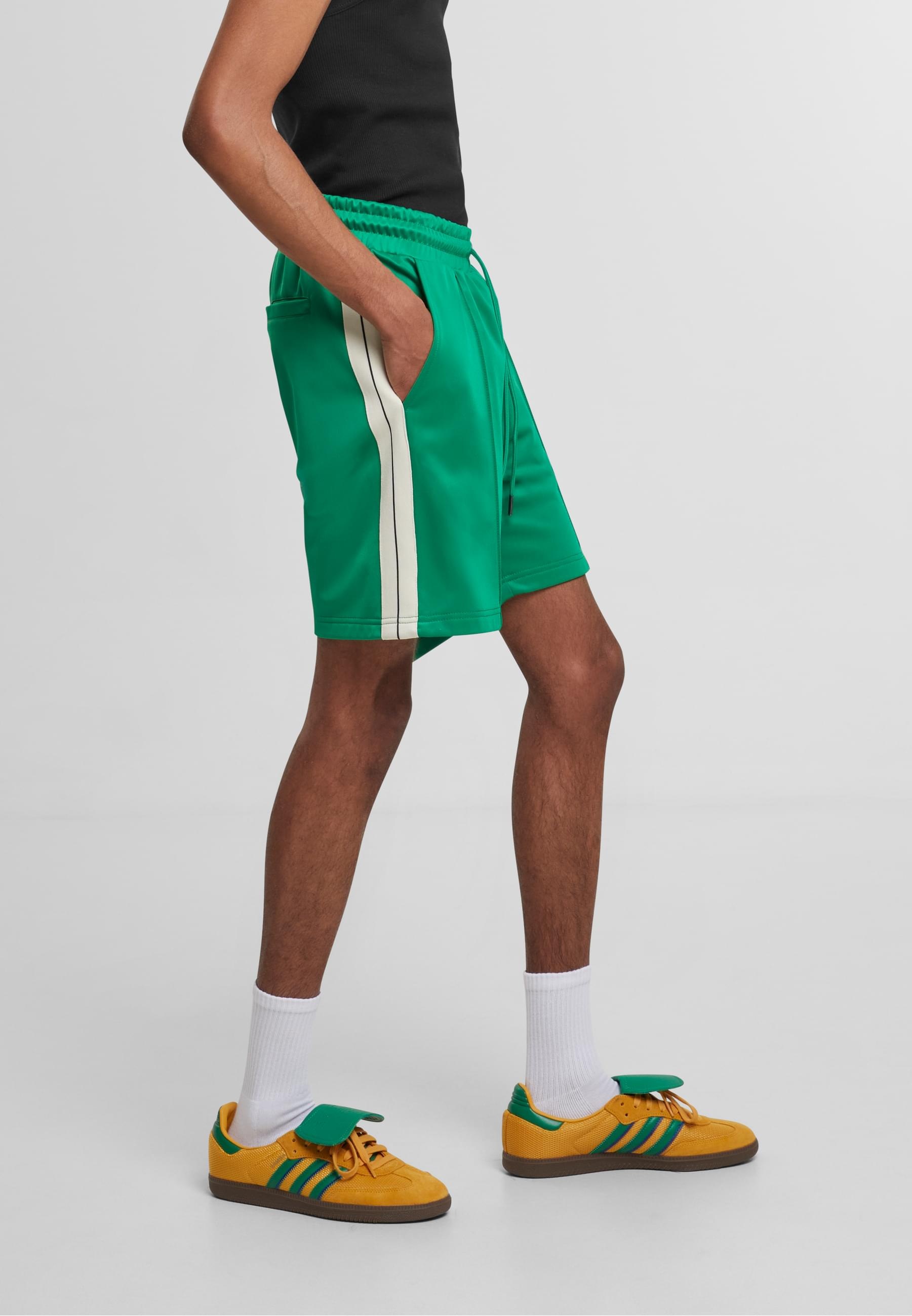 URBAN CLASSICS Shorts »Urban Classics Tennis Core Shorts«, (1 tlg.)