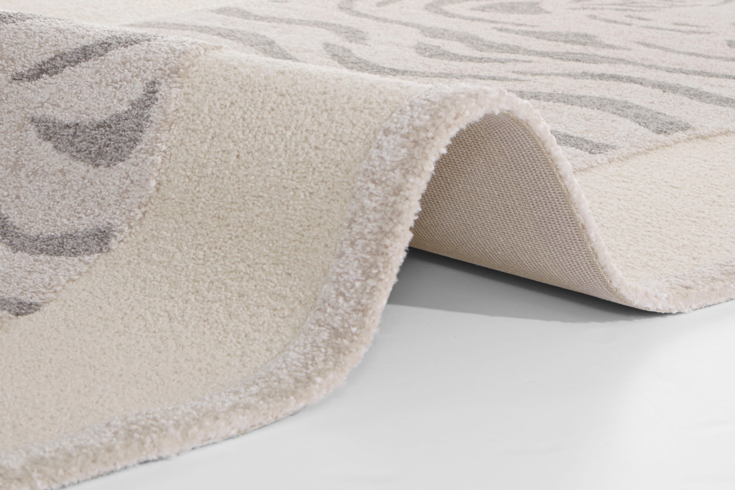 ELLE DECORATION Designteppich »Samayi«, rechteckig, 14 mm Höhe, Kurzflor, Hoch-Tief Struktur, robust, pflegeleicht, Tiere, Tiger Motiv