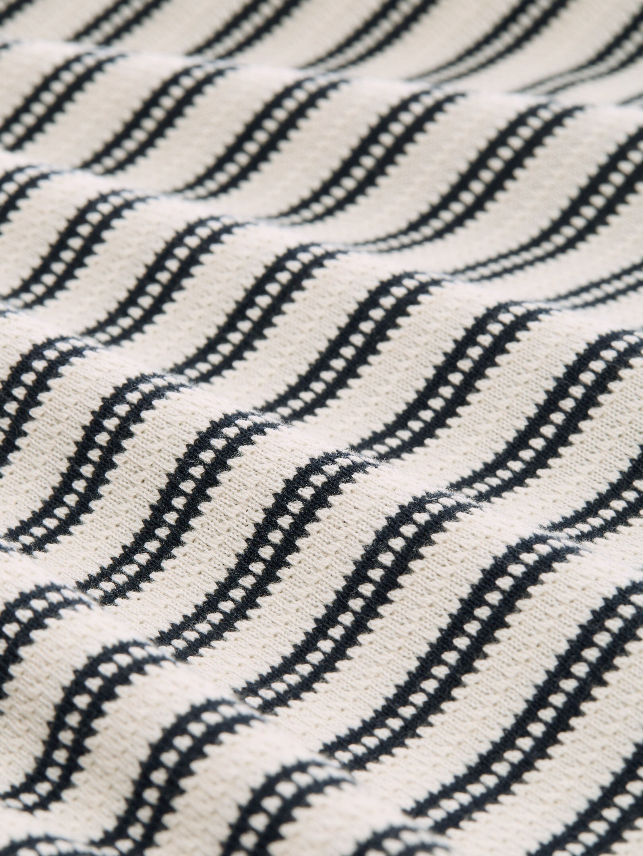 TOM TAILOR Stricktop, in Streifen-Optik und mit Polokragen