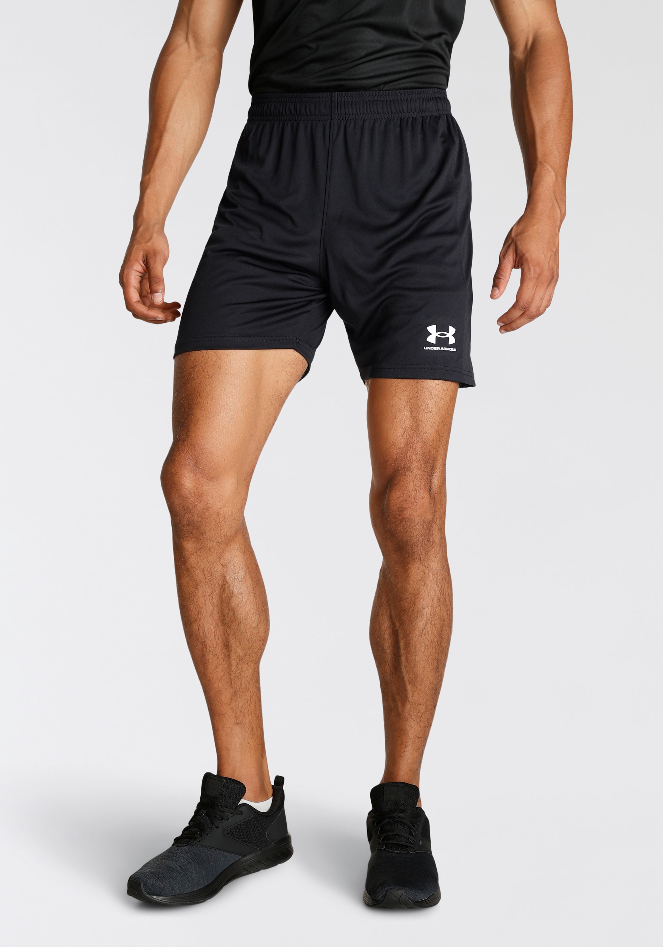 Shorts »Shorts UA Challenger Knit«