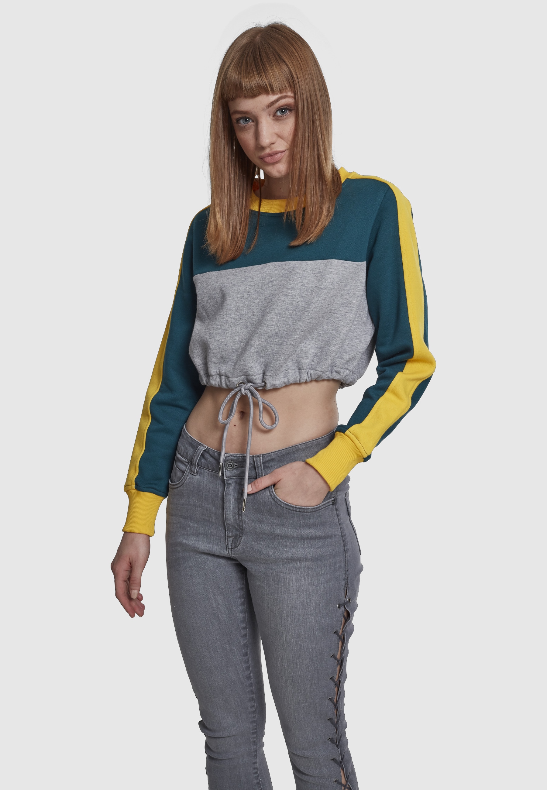 URBAN CLASSICS Sweatshirt »Urban Classics Damen Ladies Cropped 3-Tone Stripe Crew«, 1 Stk.
