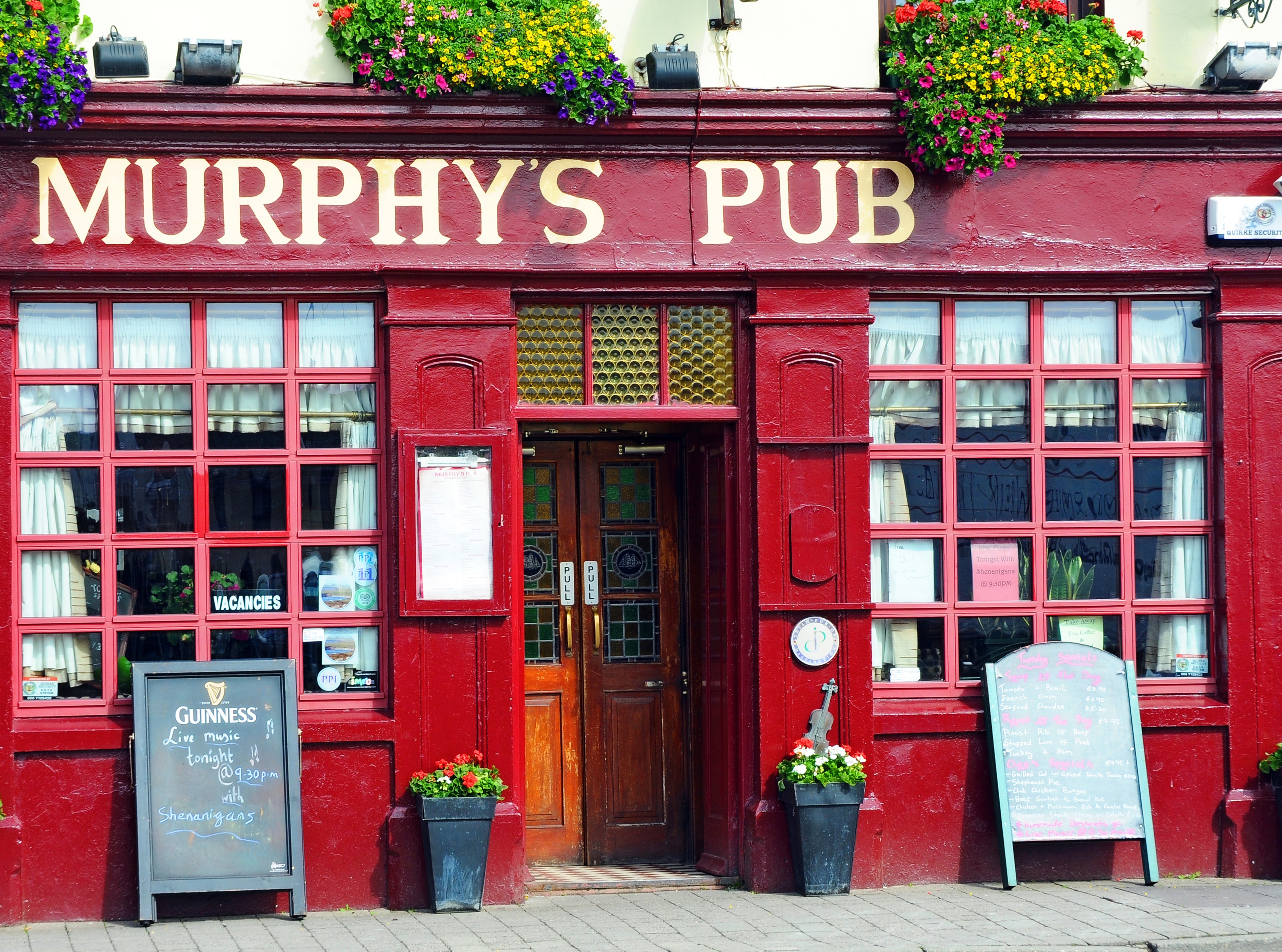 Papermoon Fototapete "Murphy´s Pub Dingle Bay" glatt