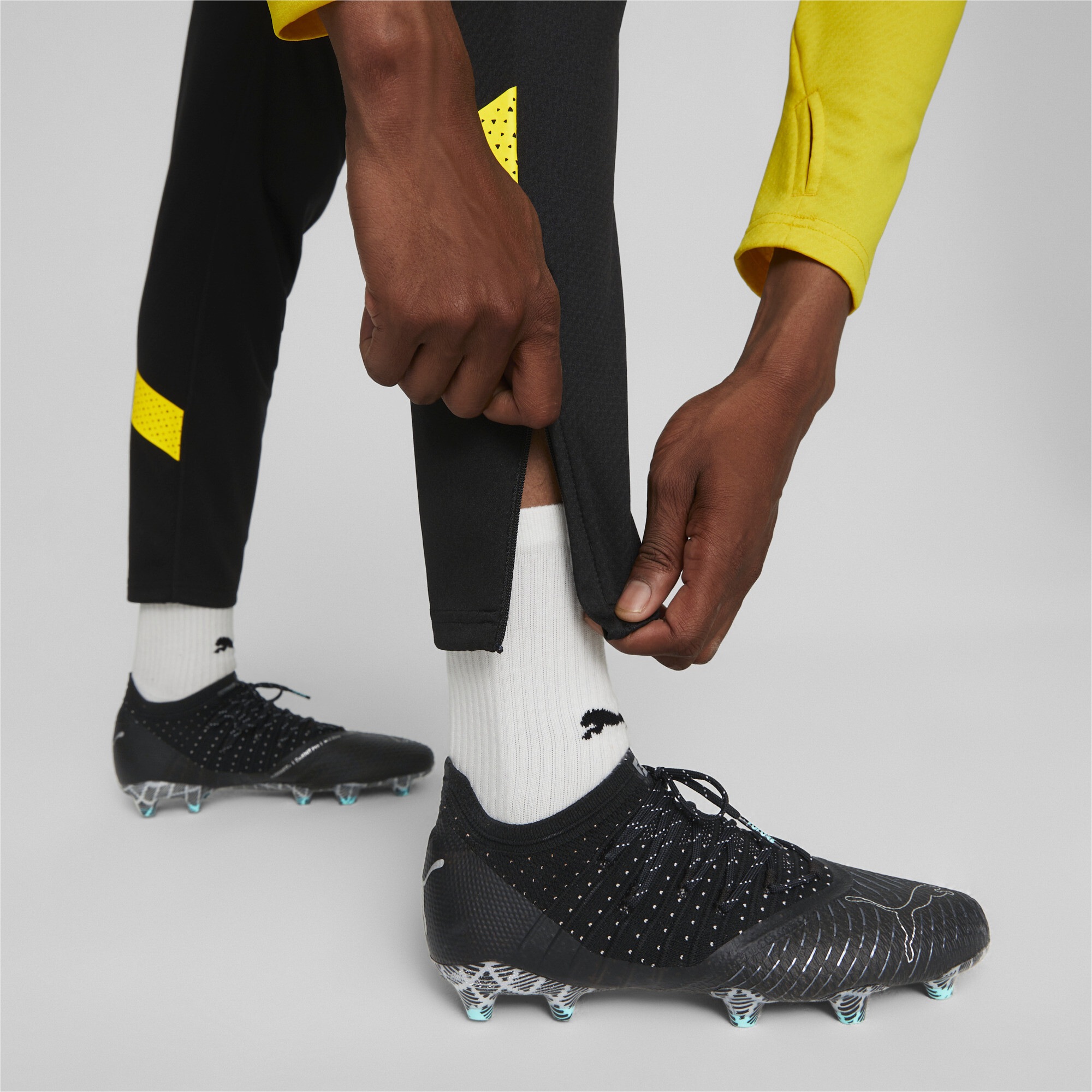 PUMA Sporthose »Borussia Dortmund Fußball-Trainingshose Herren«
