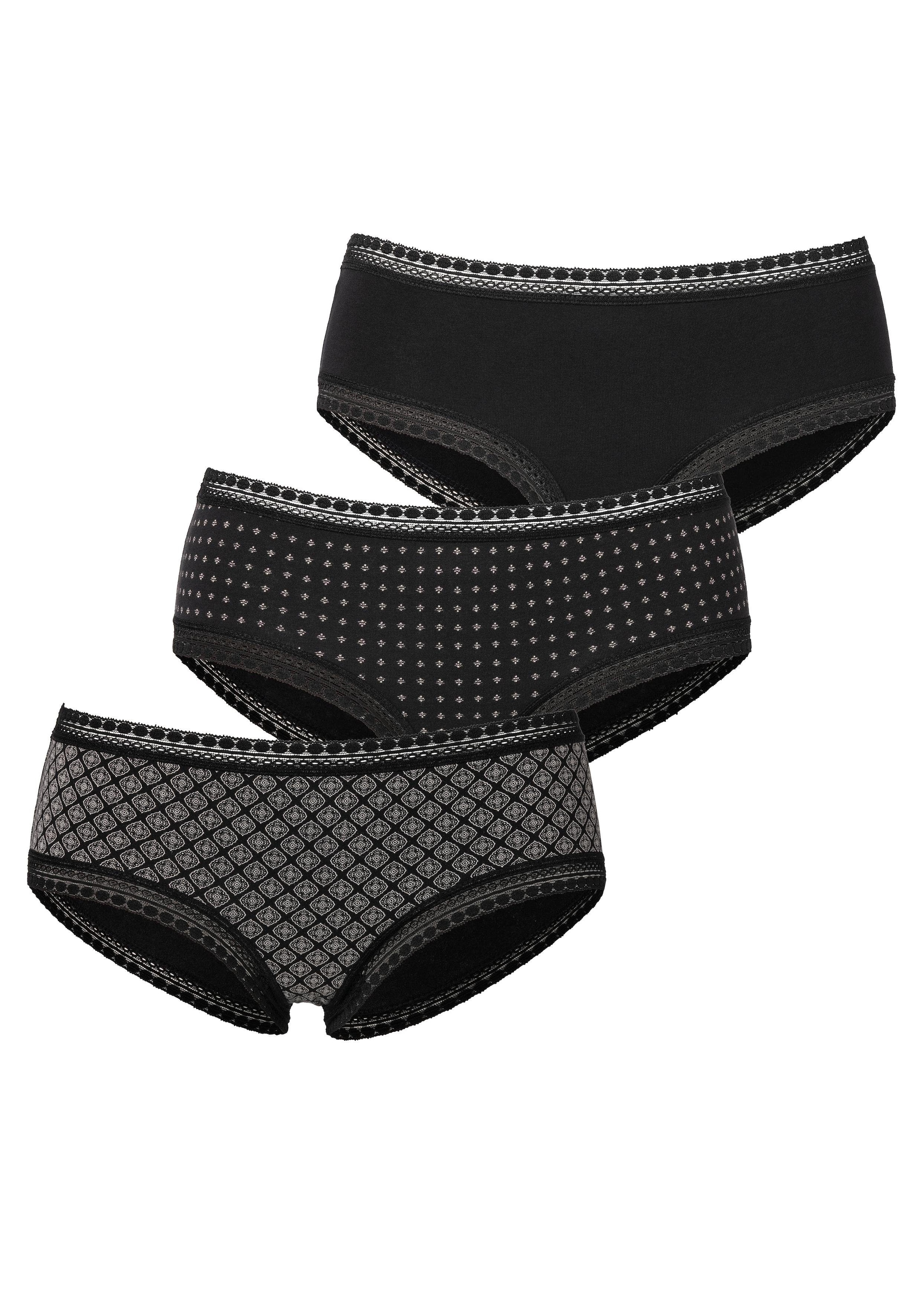 3 elastischer Black aus mit (Packung, St.), LASCANA Friday Spitze Panty, weicher BAUR Baumwolle |