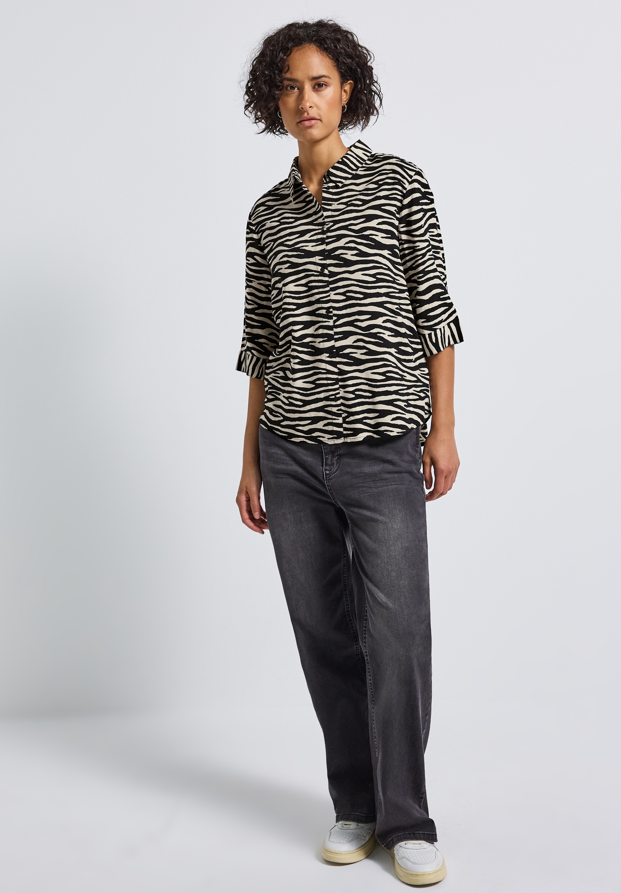 STREET ONE Hemdbluse, aus seidiger Viskose