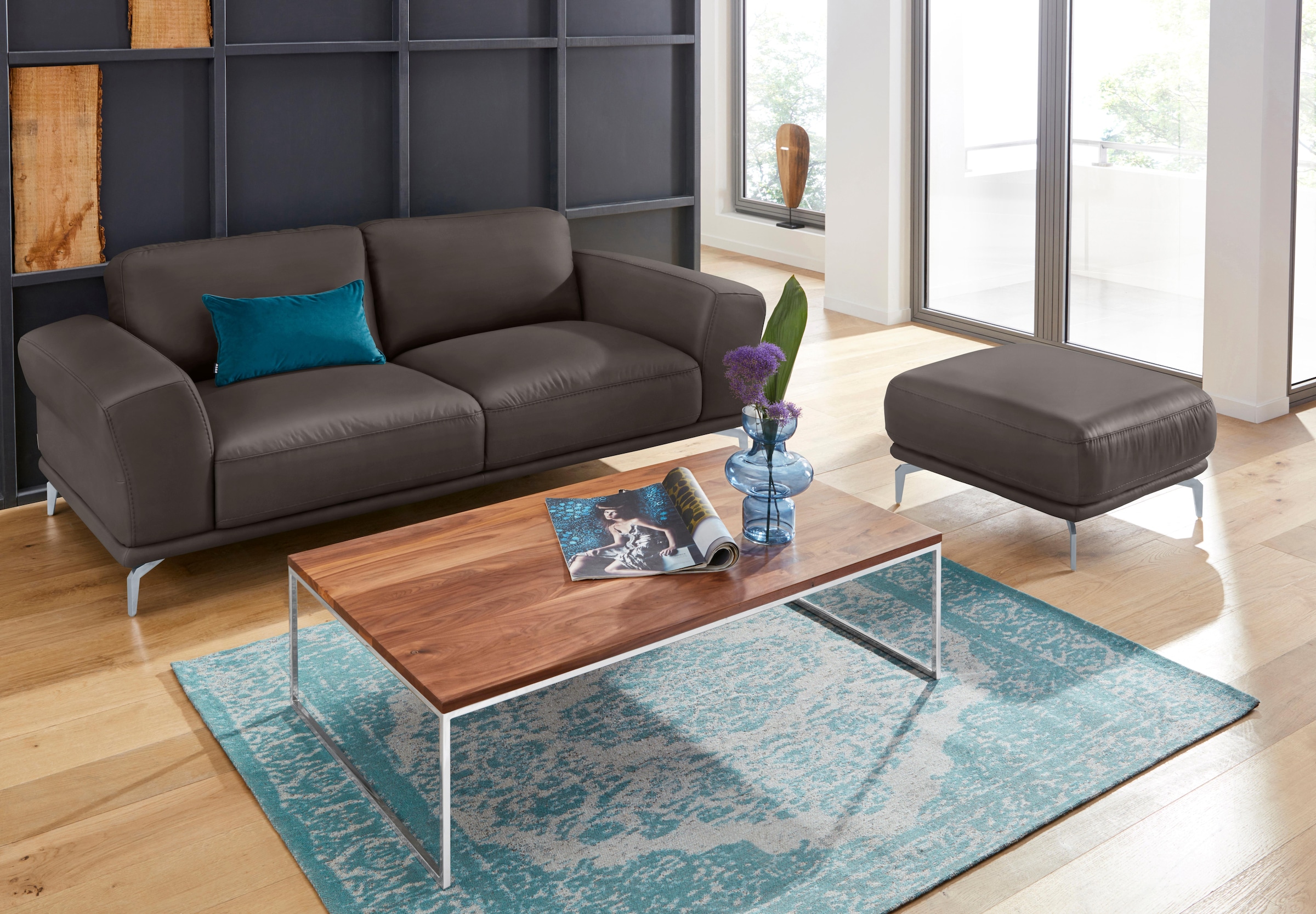 W.SCHILLIG 2,5-Sitzer »montanaa Design Sofa mit erstklassigem Sitzkomfort, Federkern« mit Metallfüßen in Silber matt, Breite 212 cm