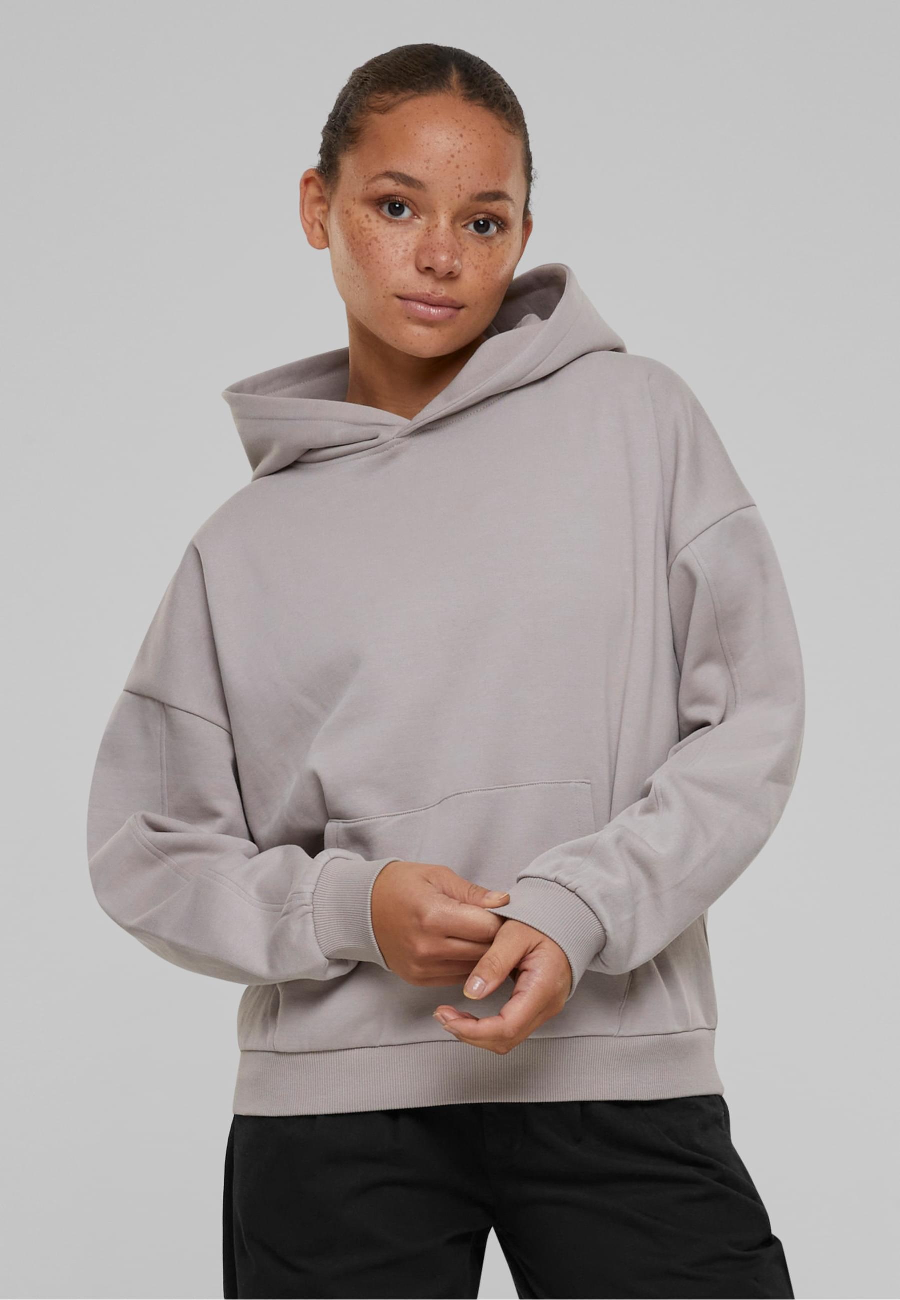 URBAN CLASSICS Kapuzenpullover »Urban Classics Damen Ladies Organic Oversized Hoody«, (1 tlg.)