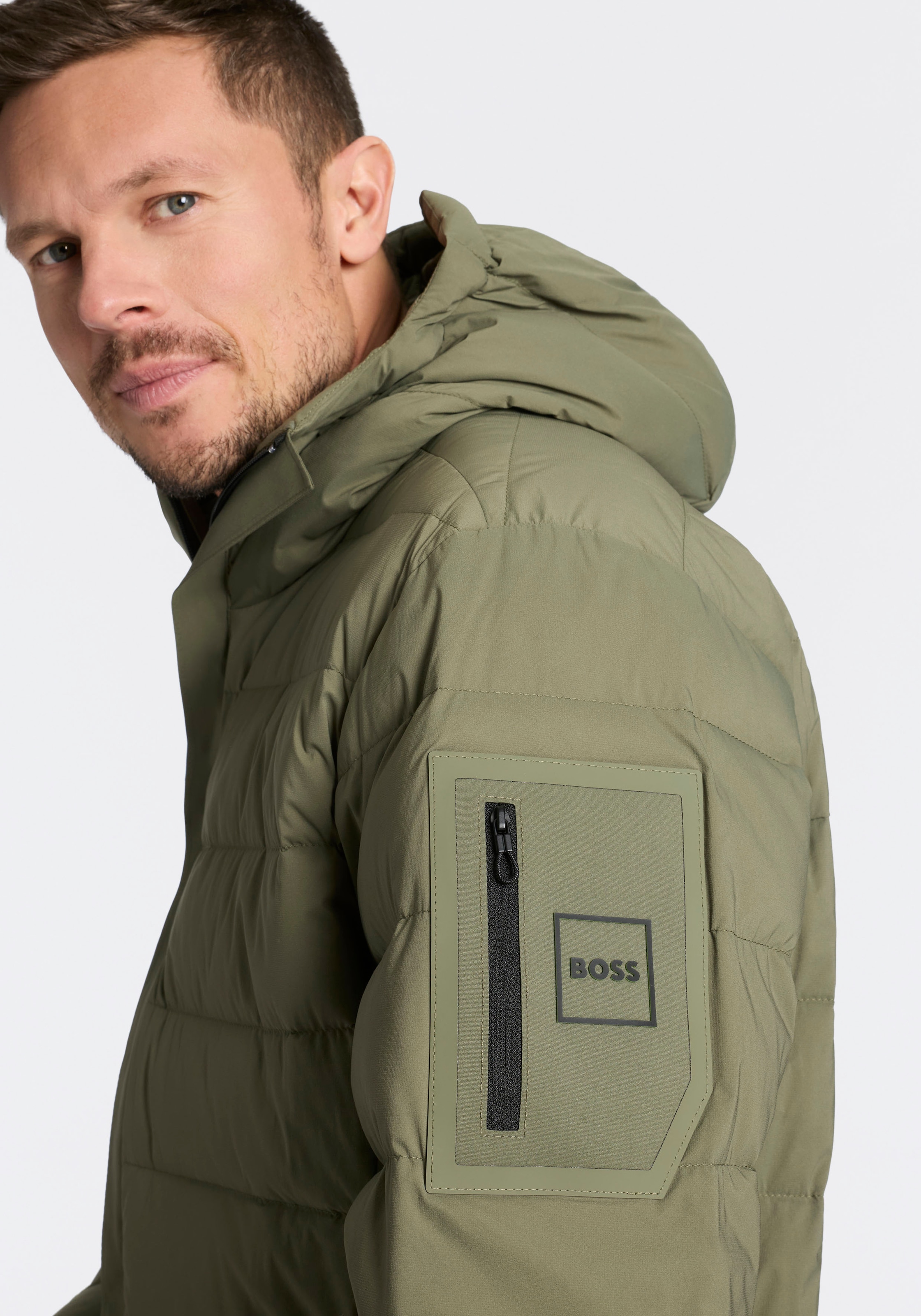 BOSS GREEN Steppjacke »OW Riplite JT HD« mit Kapuze abenehmbare Kapuze wasserabweisend regular fit, 4-Wege Stretch