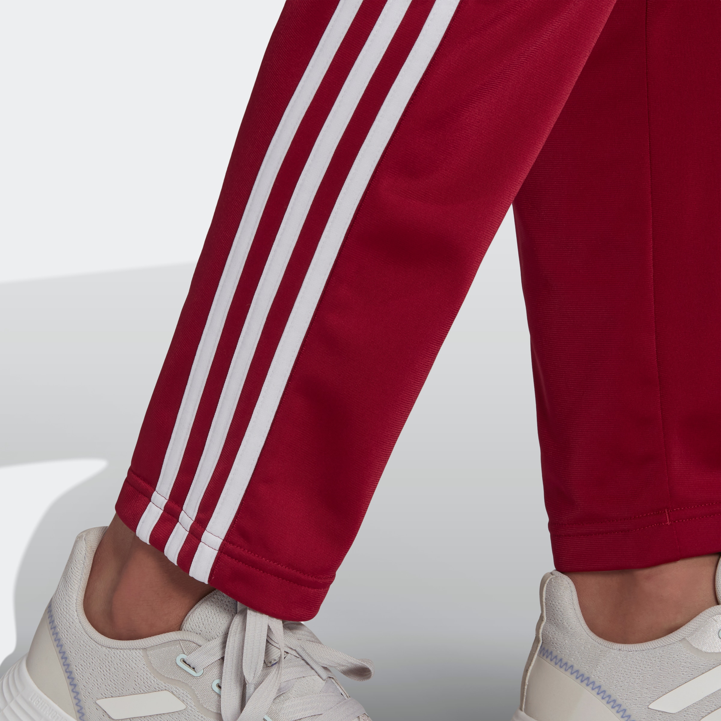 adidas Sportswear 3-STREIFEN«, Trainingsanzug »ESSENTIALS | tlg.) (2 BAUR
