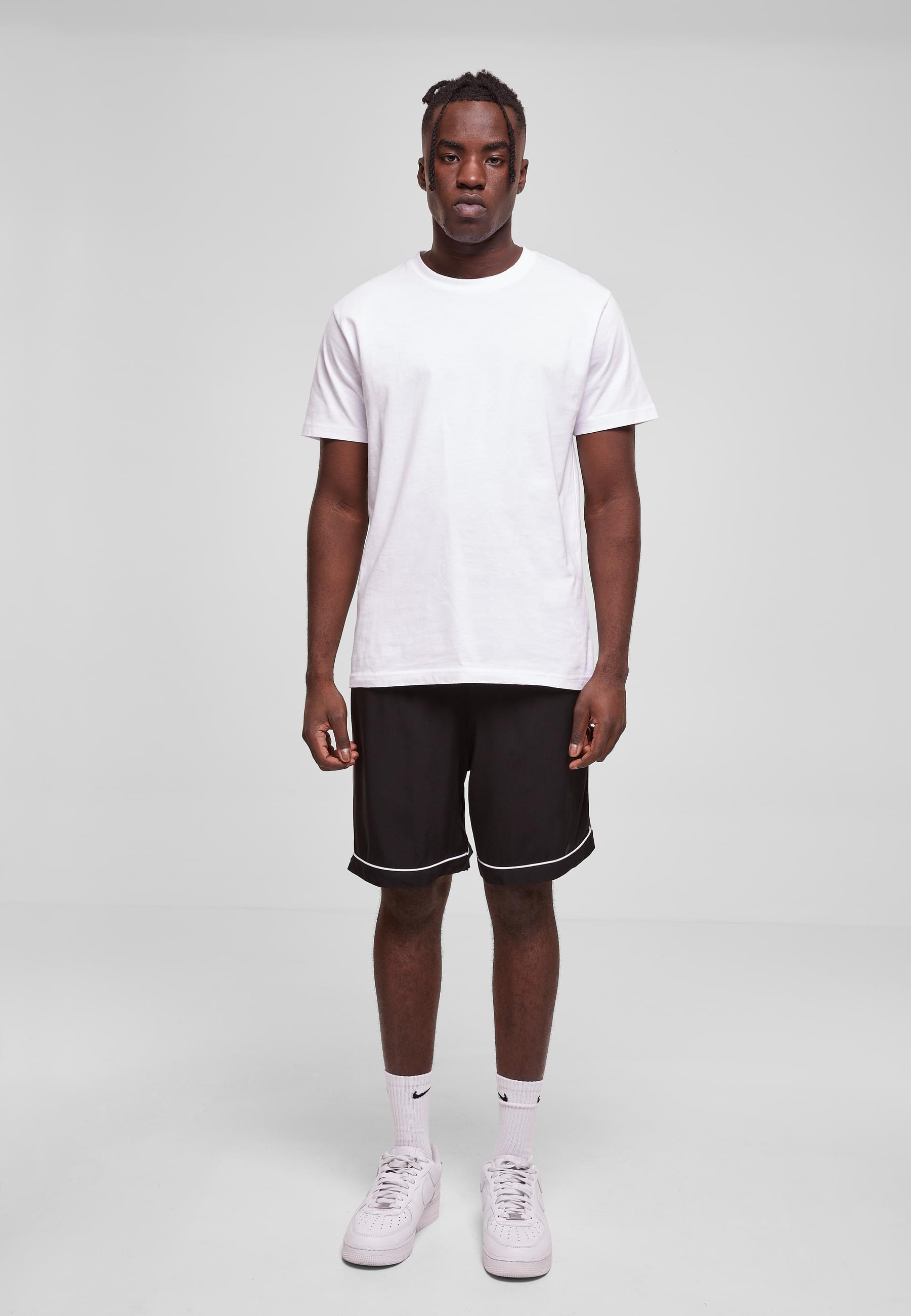 URBAN CLASSICS Stoffhose »Urban Classics Herren Bowling Shorts«, (1 tlg.)