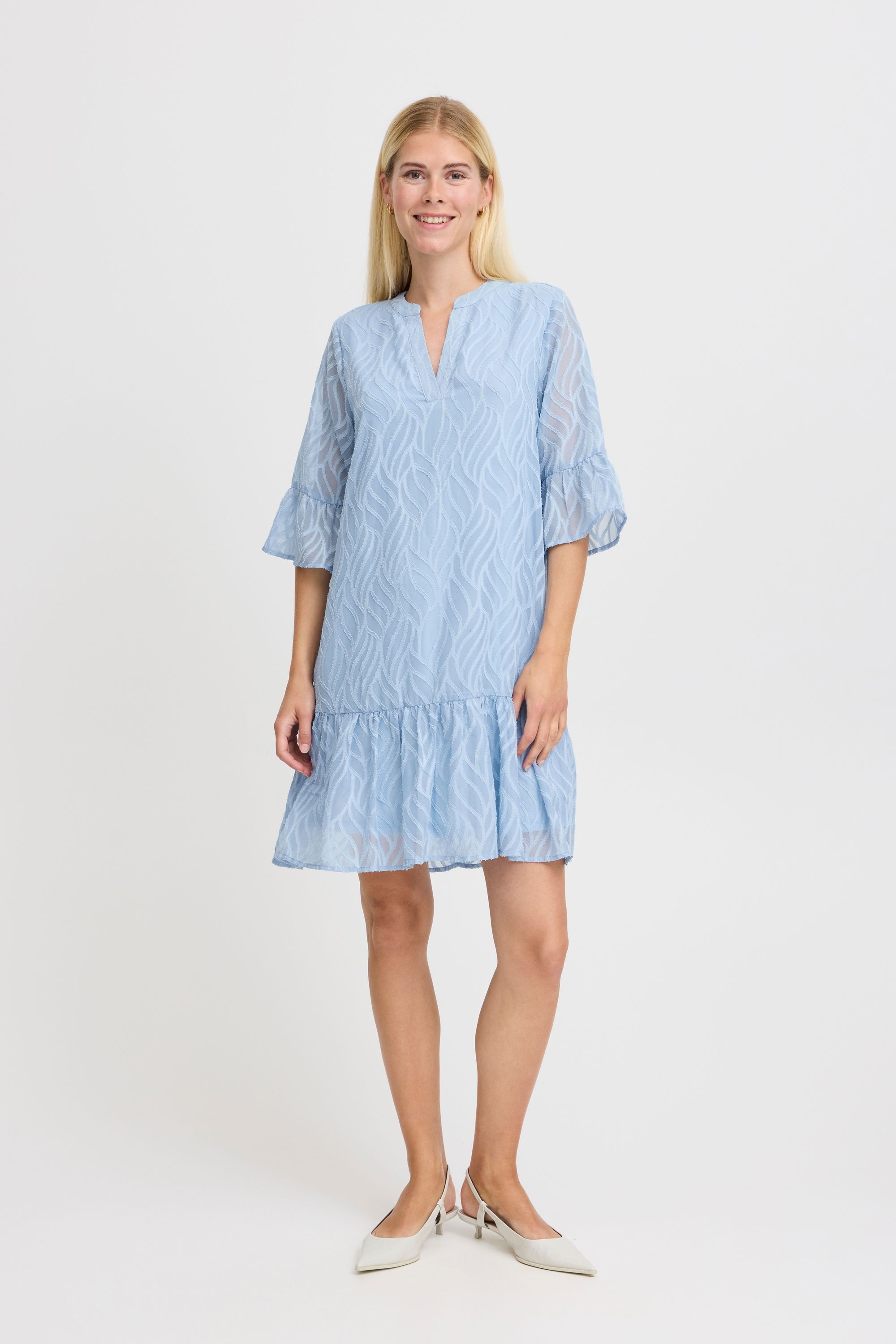 b.young A-Linien-Kleid »A-Linien-Kleid BYFRIKKE VNECK DRESS -«