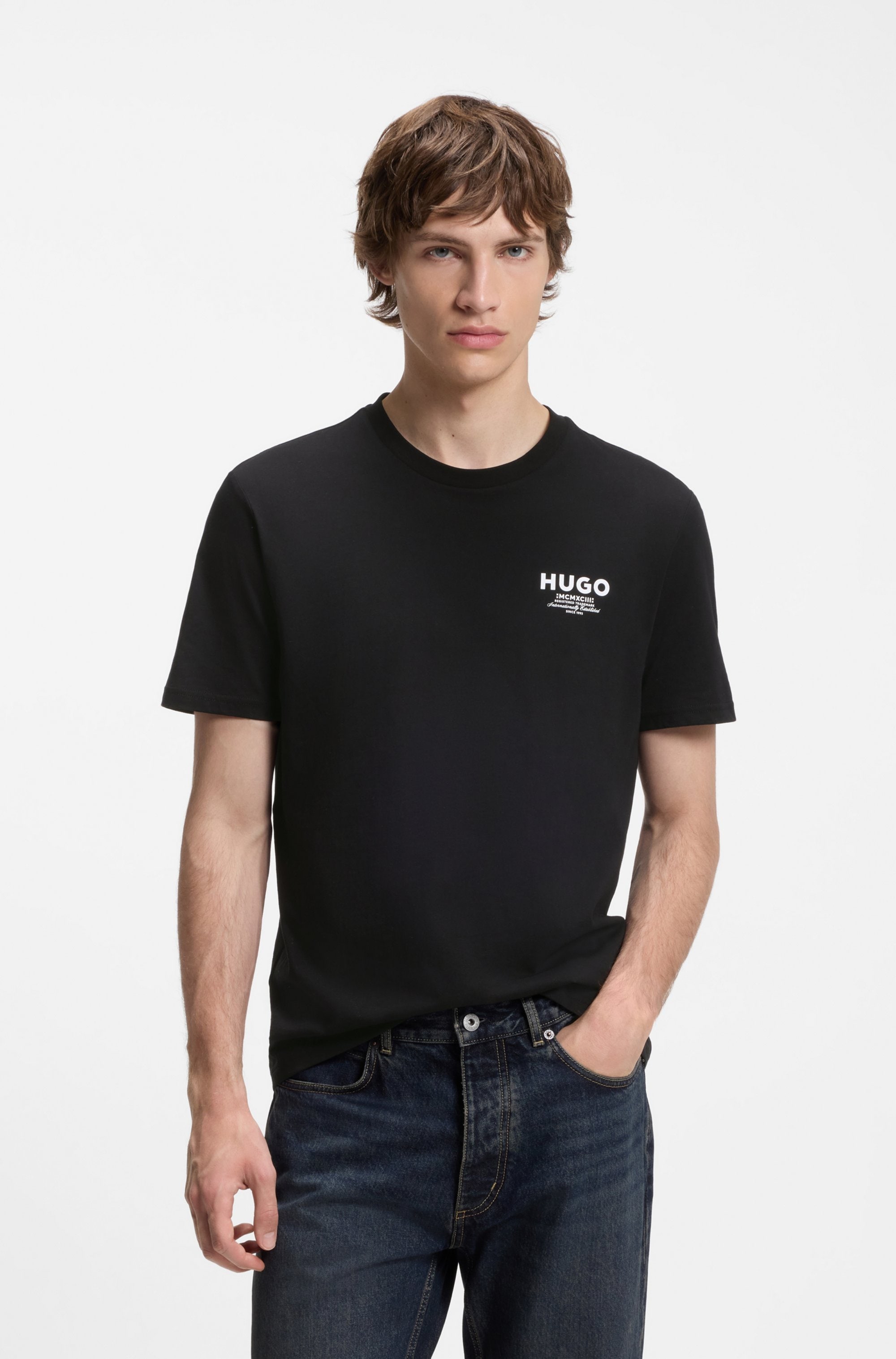 HUGO T-Shirt "Nesptee" Rundhalsausschnitt, Regular Fit, reine Baumwolle
