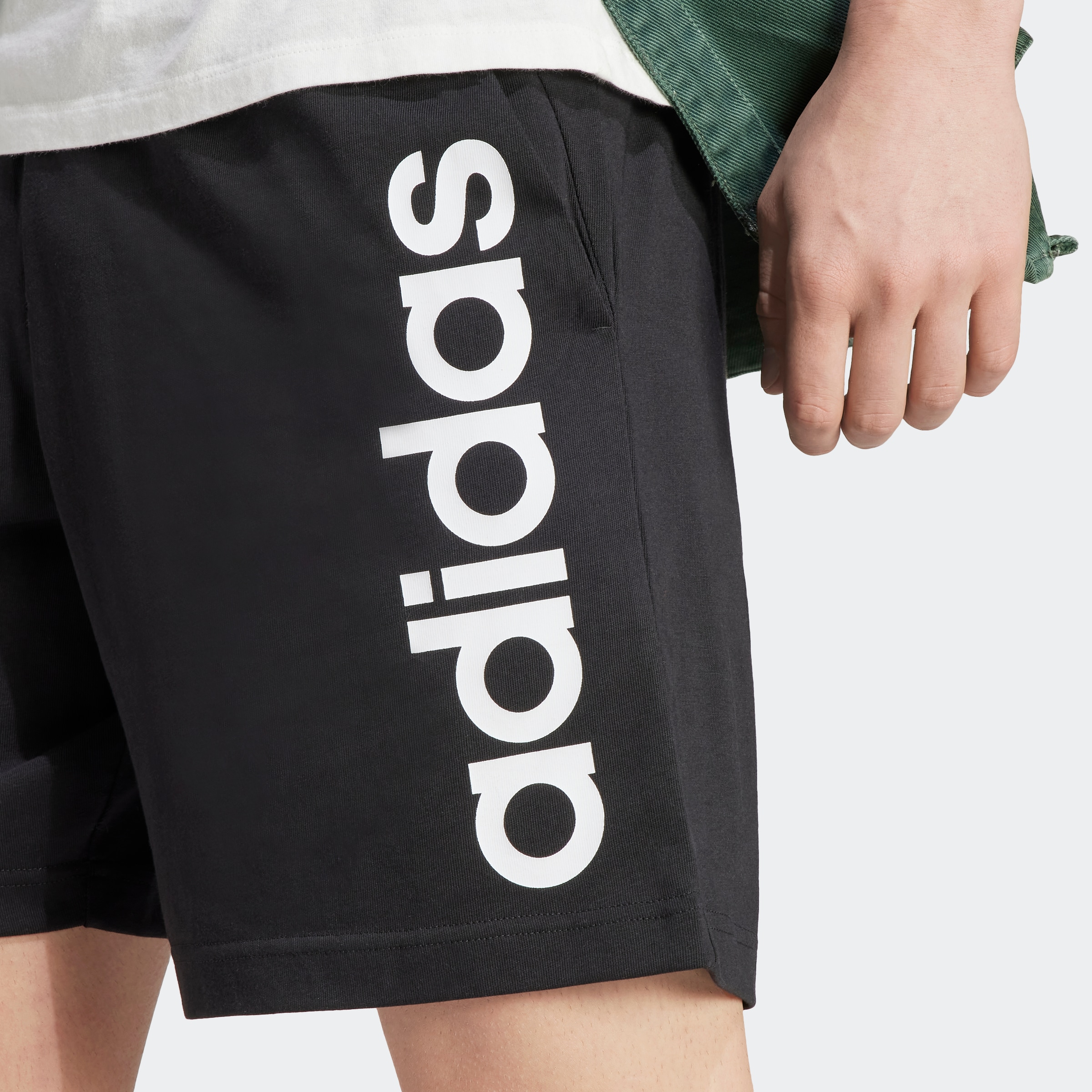 adidas Sportswear Shorts »AEROREADY ESSENTIALS SINGLE JERSEY LINEAR LOGO«, (1 tlg.)