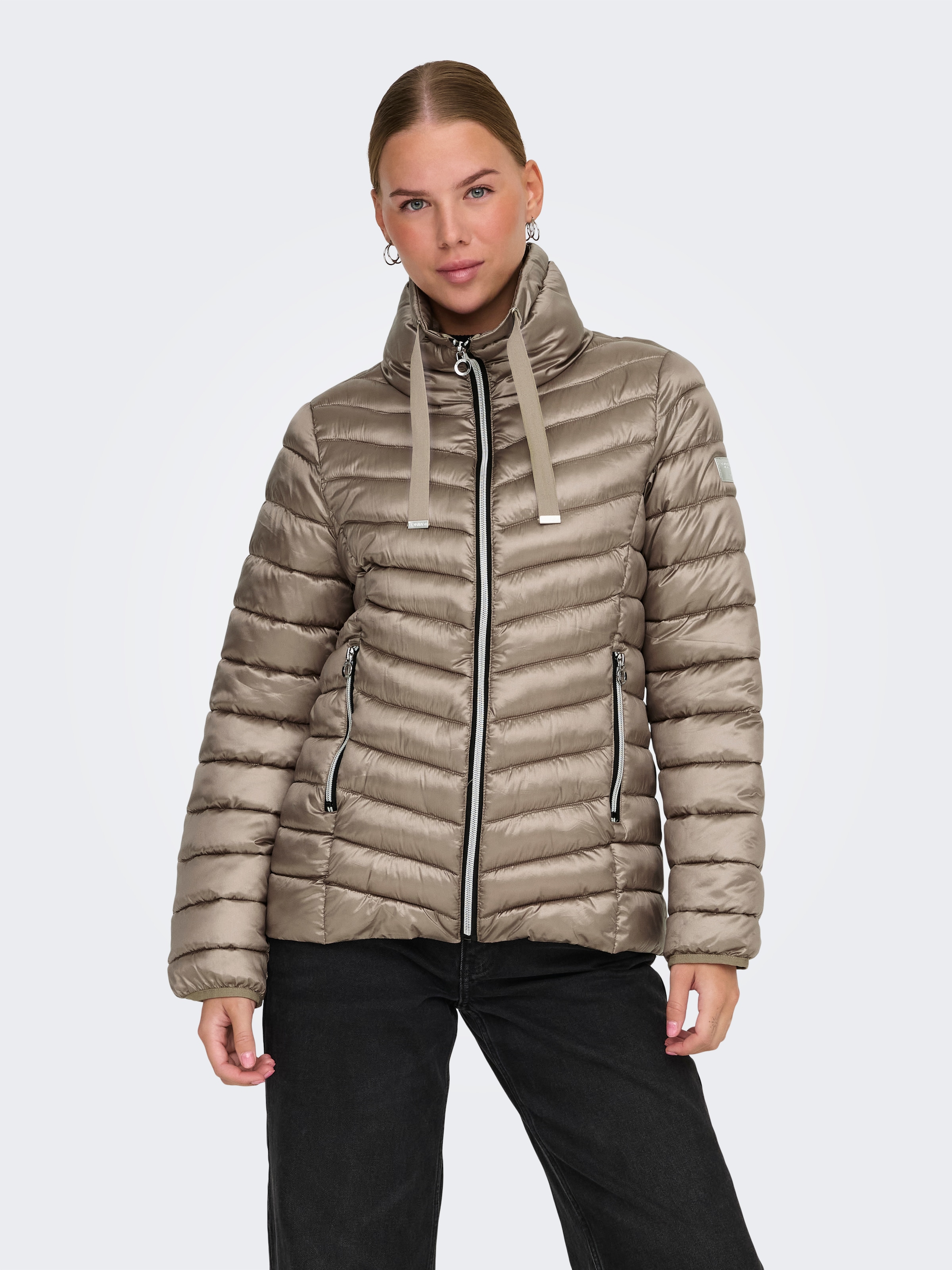 ONLY Steppjacke "ONLVEGA QUILTED LIFE JACKET CC OTW", regular fit, modisch, günstig online kaufen