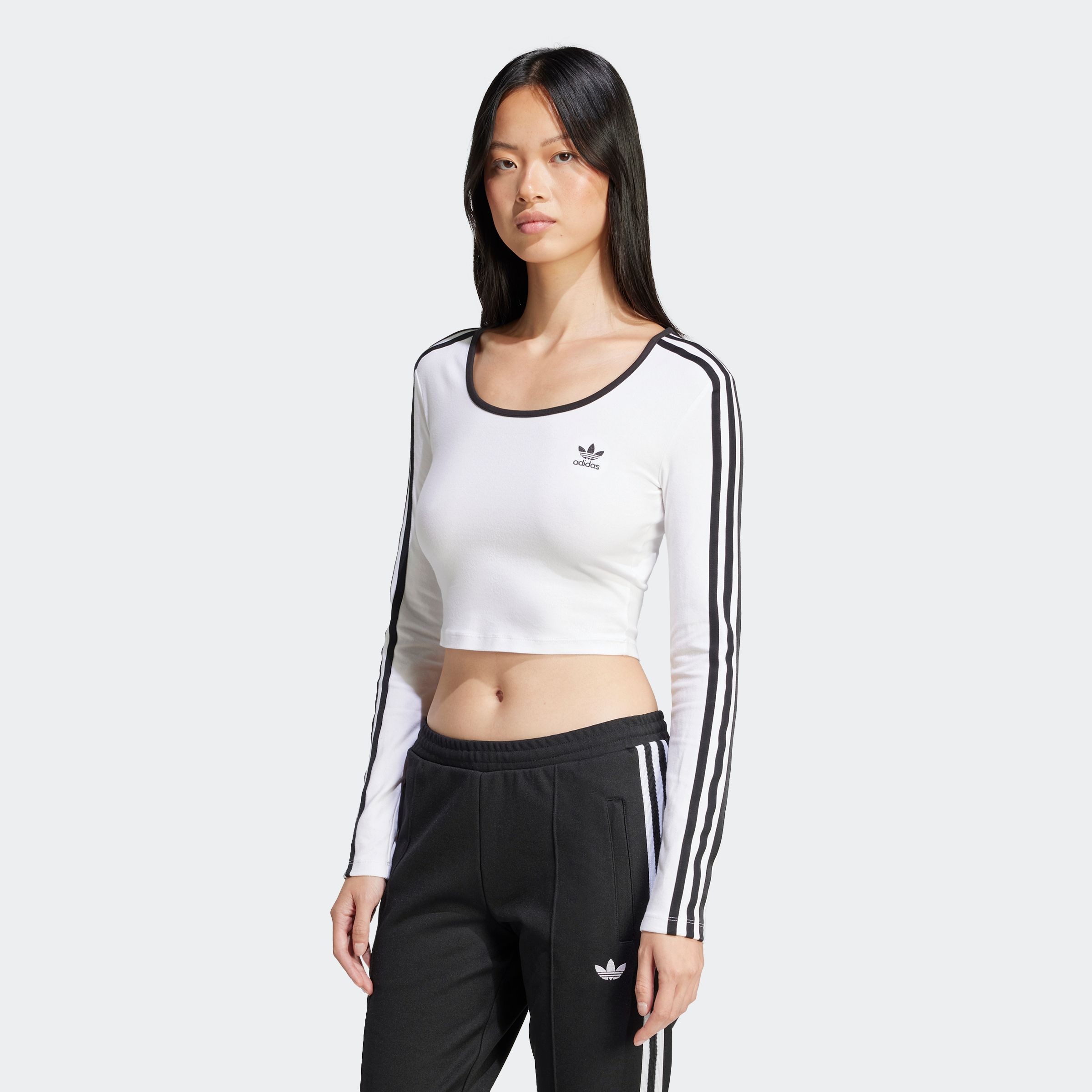 adidas Originals Langarmshirt "3S LS CROP" schmaler und kürzerer Schnitt, m günstig online kaufen