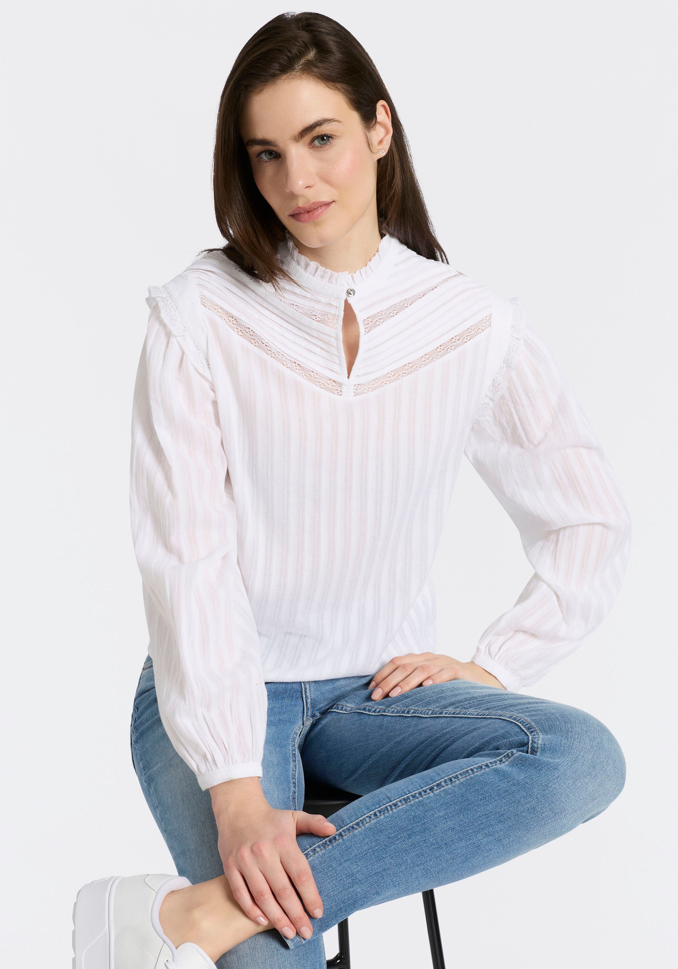 BOSS ORANGE Schlupfbluse "Bancet Premium Damenmode" mit Stehkragen & Spitze günstig online kaufen