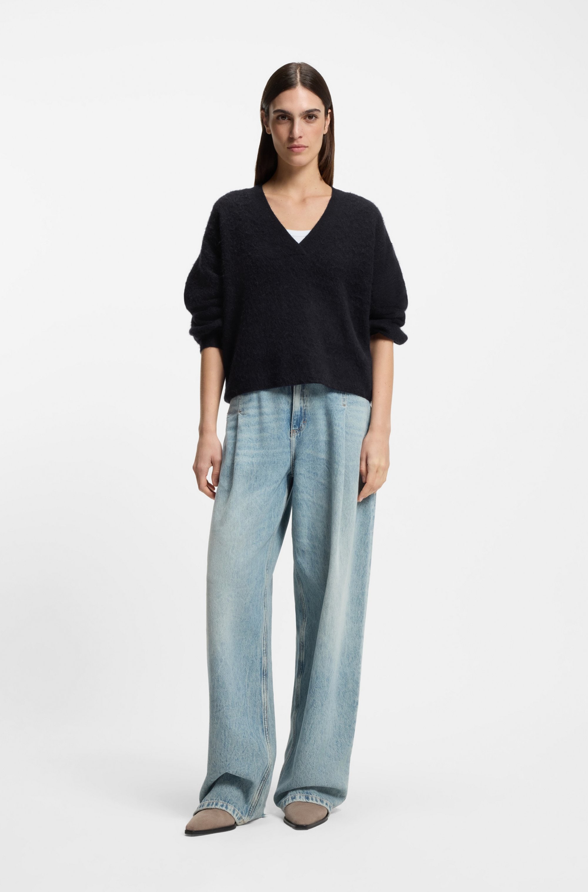 BOSS ORANGE Strickpullover »Fiti Premium Damenmode« mit V-Ausschnitt