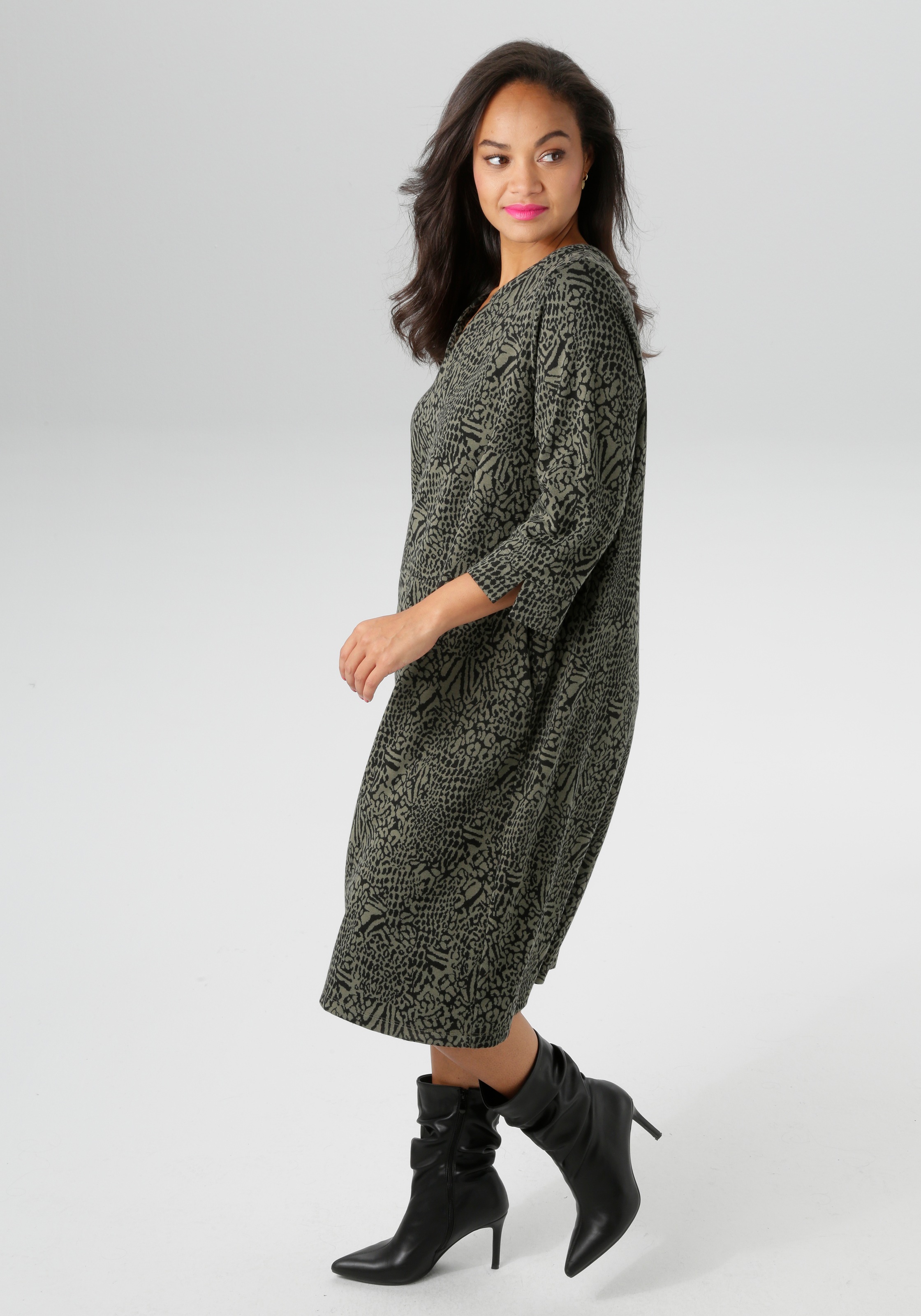 Aniston PLUS Jerseykleid mit zwei seitlichen Eingrifftaschen günstig online kaufen