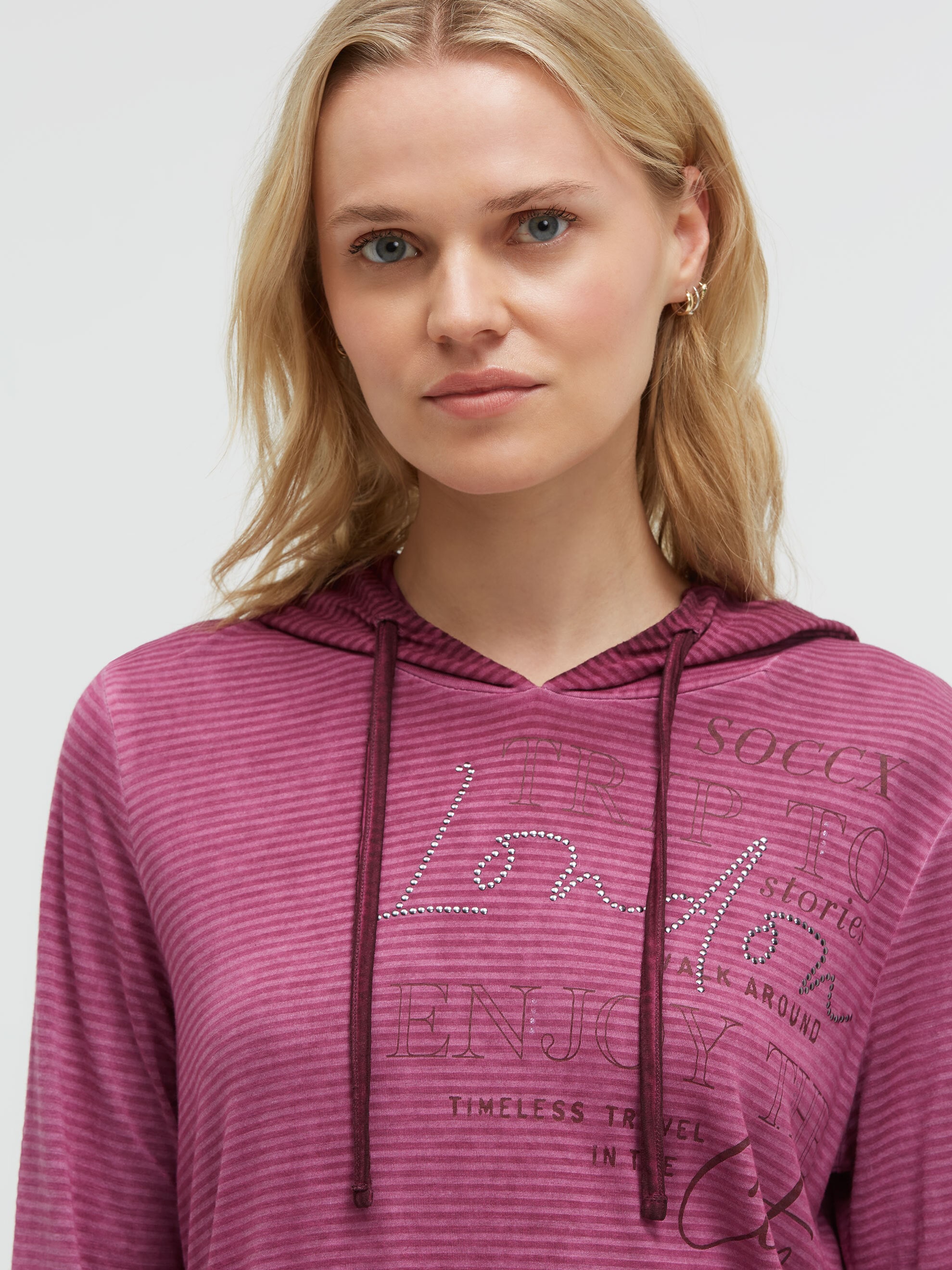 SOCCX Langarmshirt mit Glitzersteinchen