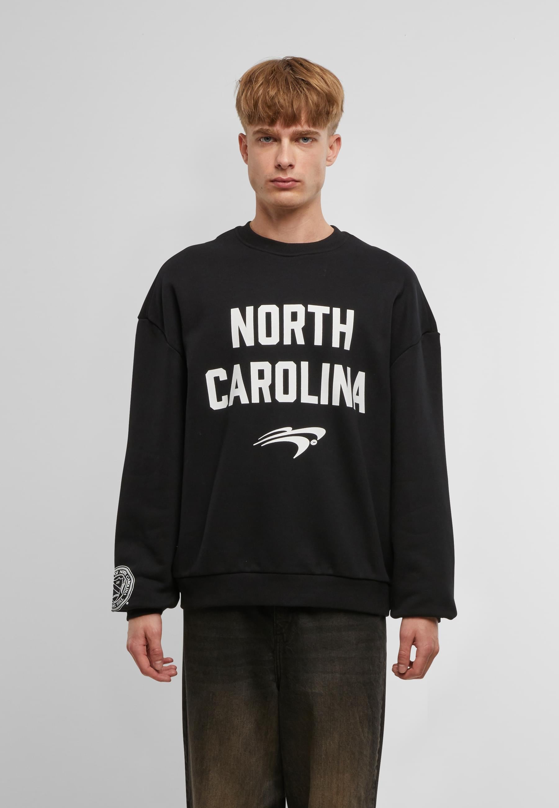 Upscale by Mister Tee Rundhalspullover »Upscale by Mister Tee«, 1 Stk.
