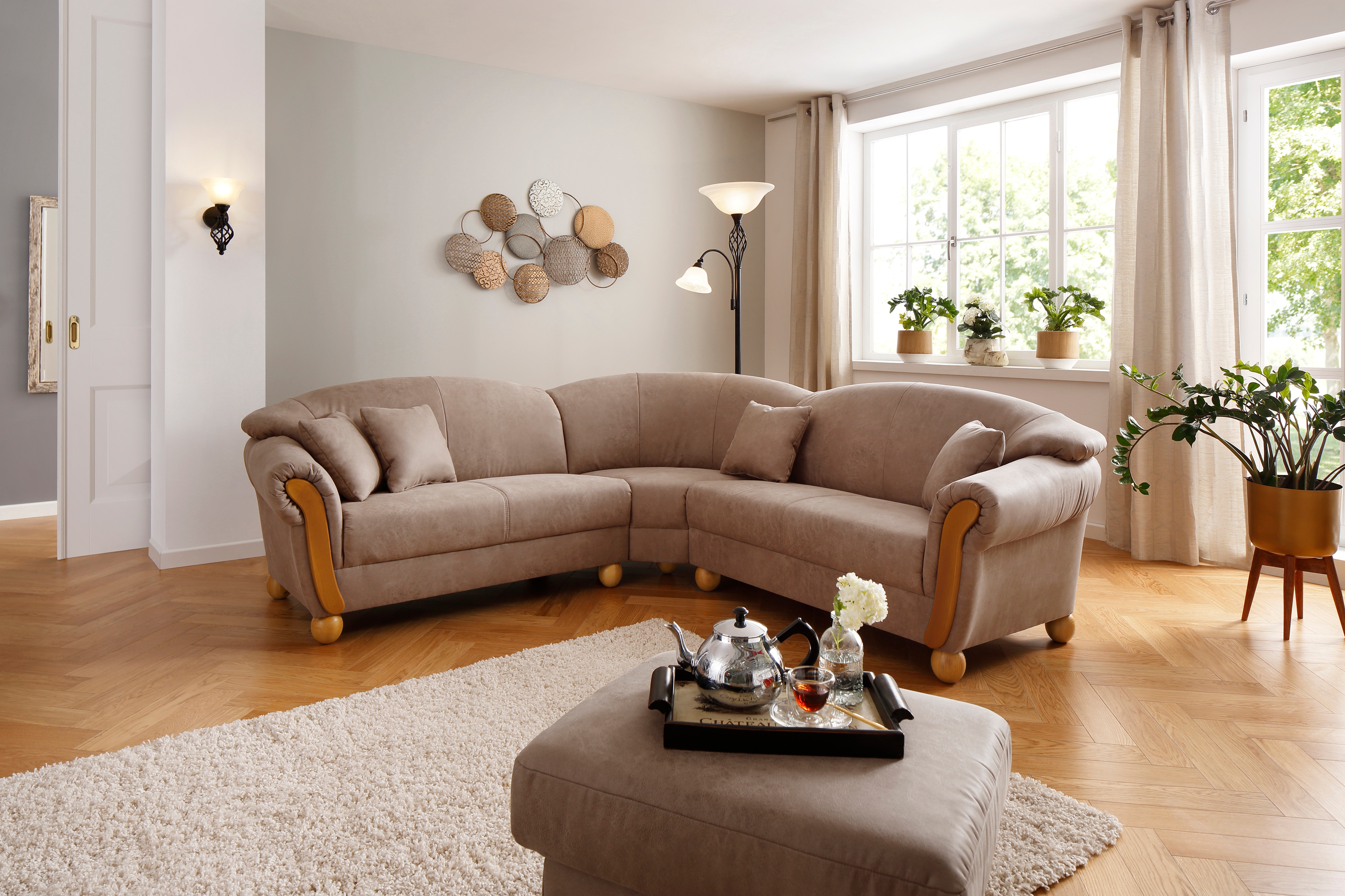 Home affaire Ecksofa "Milano Vintage, 233x233cm gleichschenklig, bequem, Federkern, L-Form" mit Federkern, Bezug in Lederoptik, incl. 4 Zierkissen