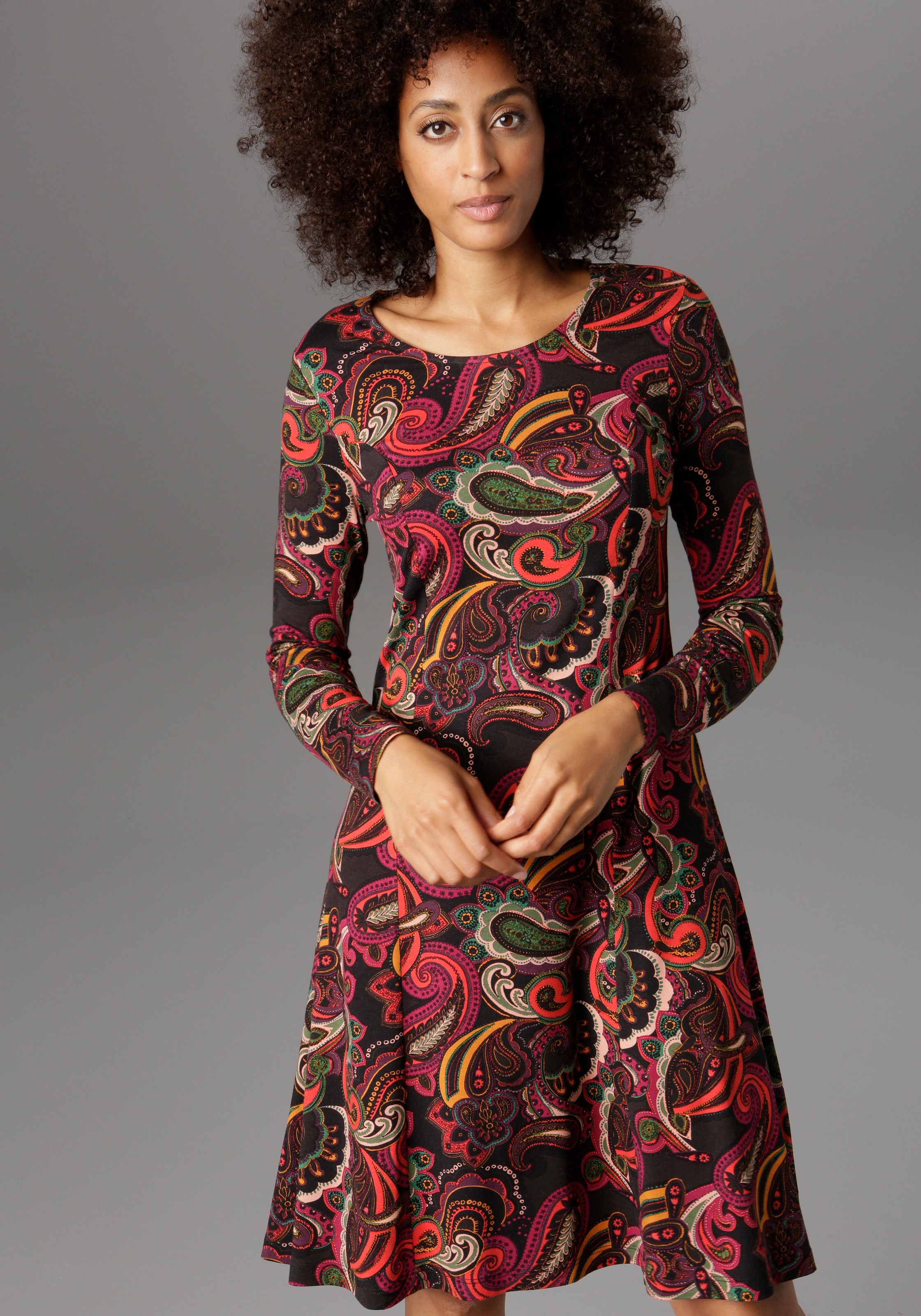 Jerseykleid, Paisley-Druck in satten Farben