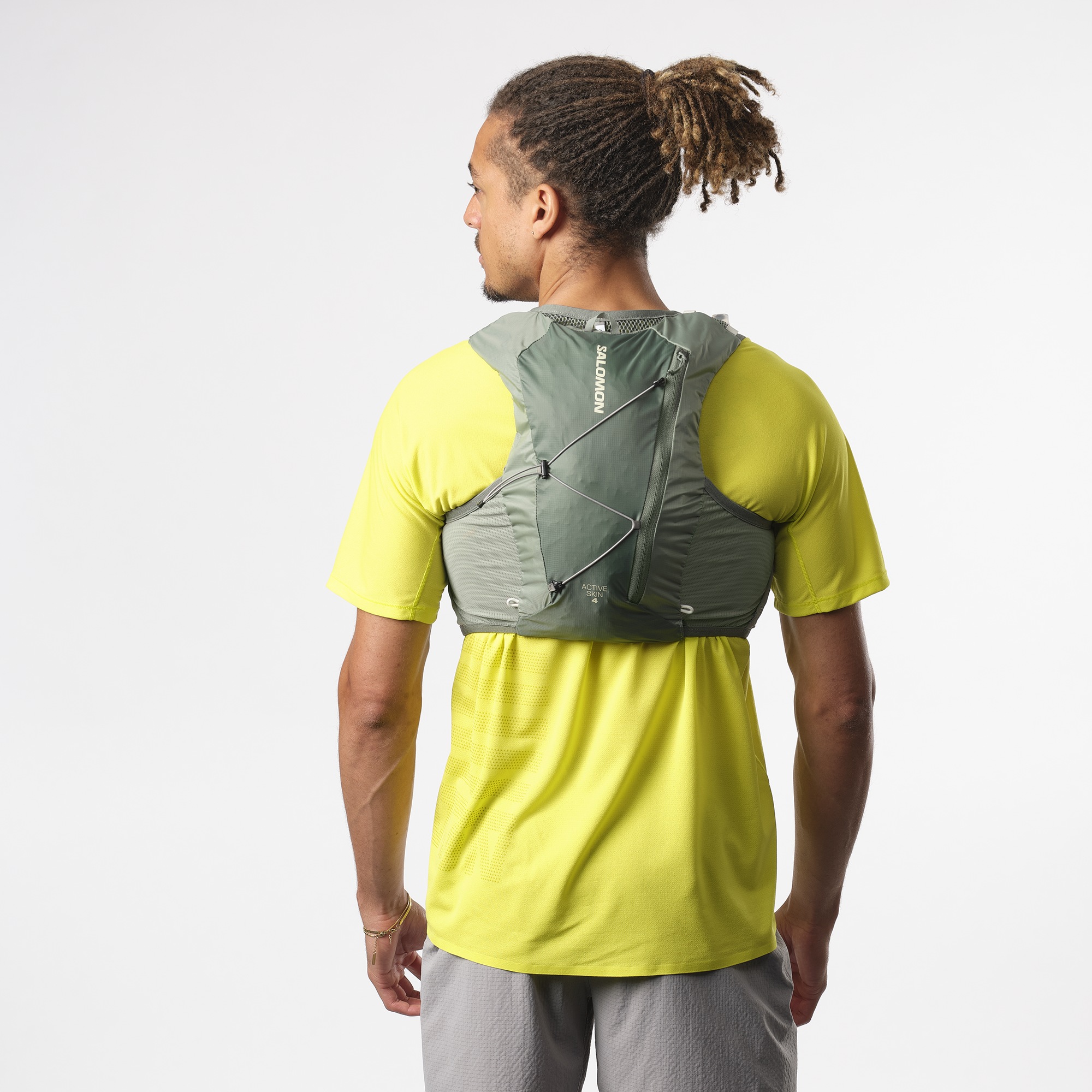 Salomon Trinkrucksack »ACTIVE SKIN 4 NO FLASKS« für sportliche Aktivitäten, leichtes Polyester-Obermaterial