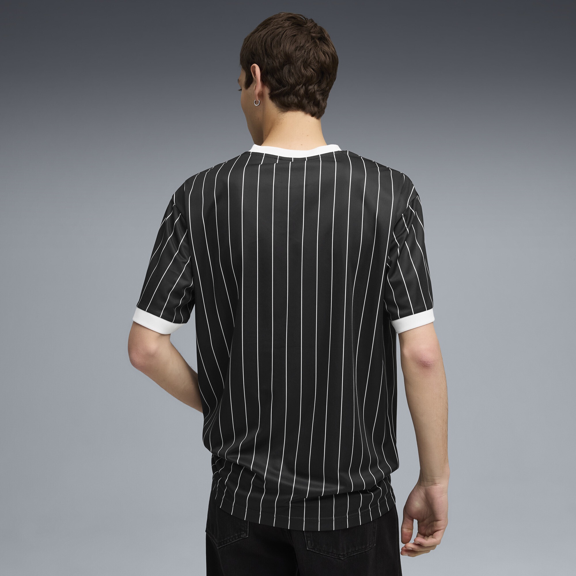 PUMA Trainingsshirt »Essentials Gestreiftes Trikot Herren«
