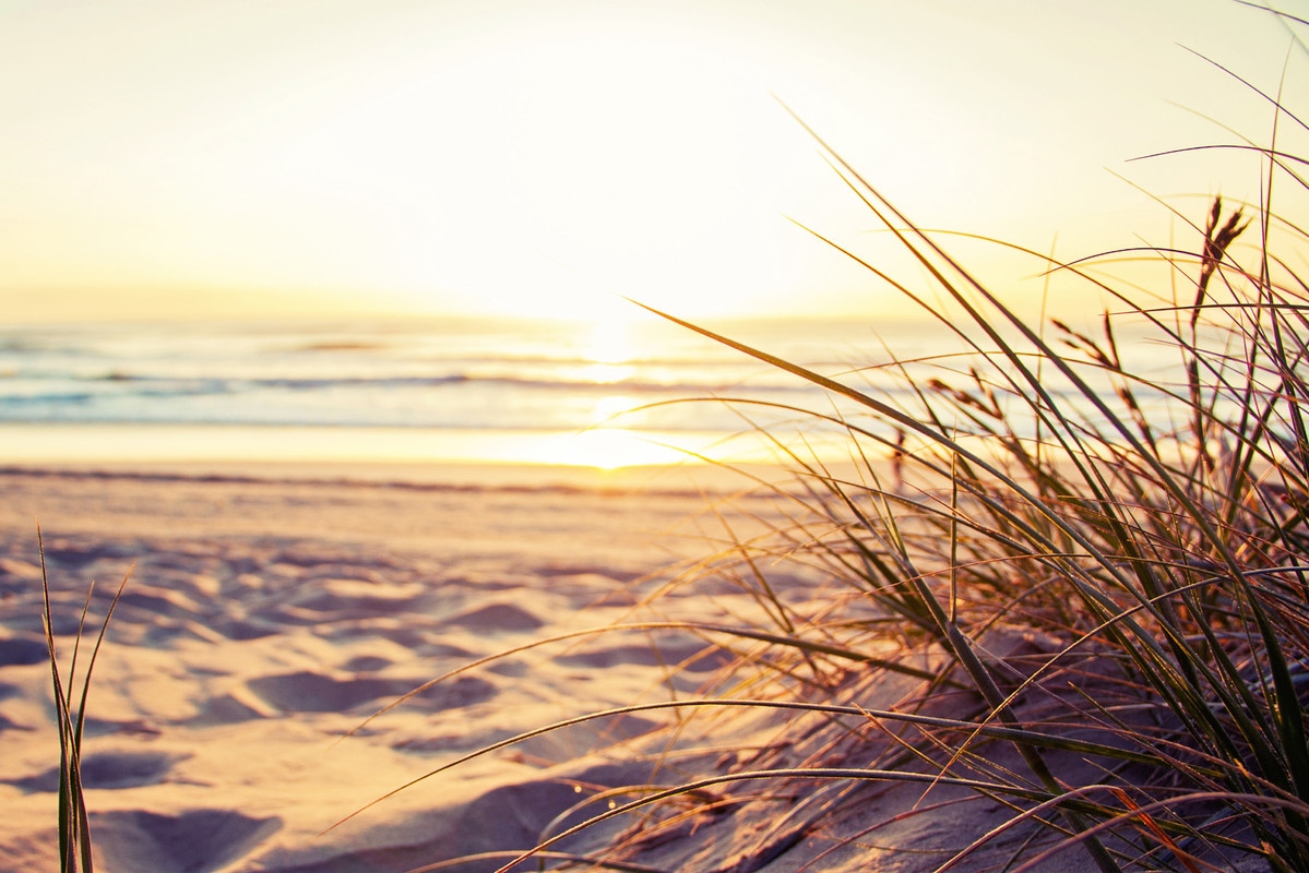 A.S. Création Vliestapete »Strandtapete Sonnenuntergang Meer Beige Braun« matt glatt