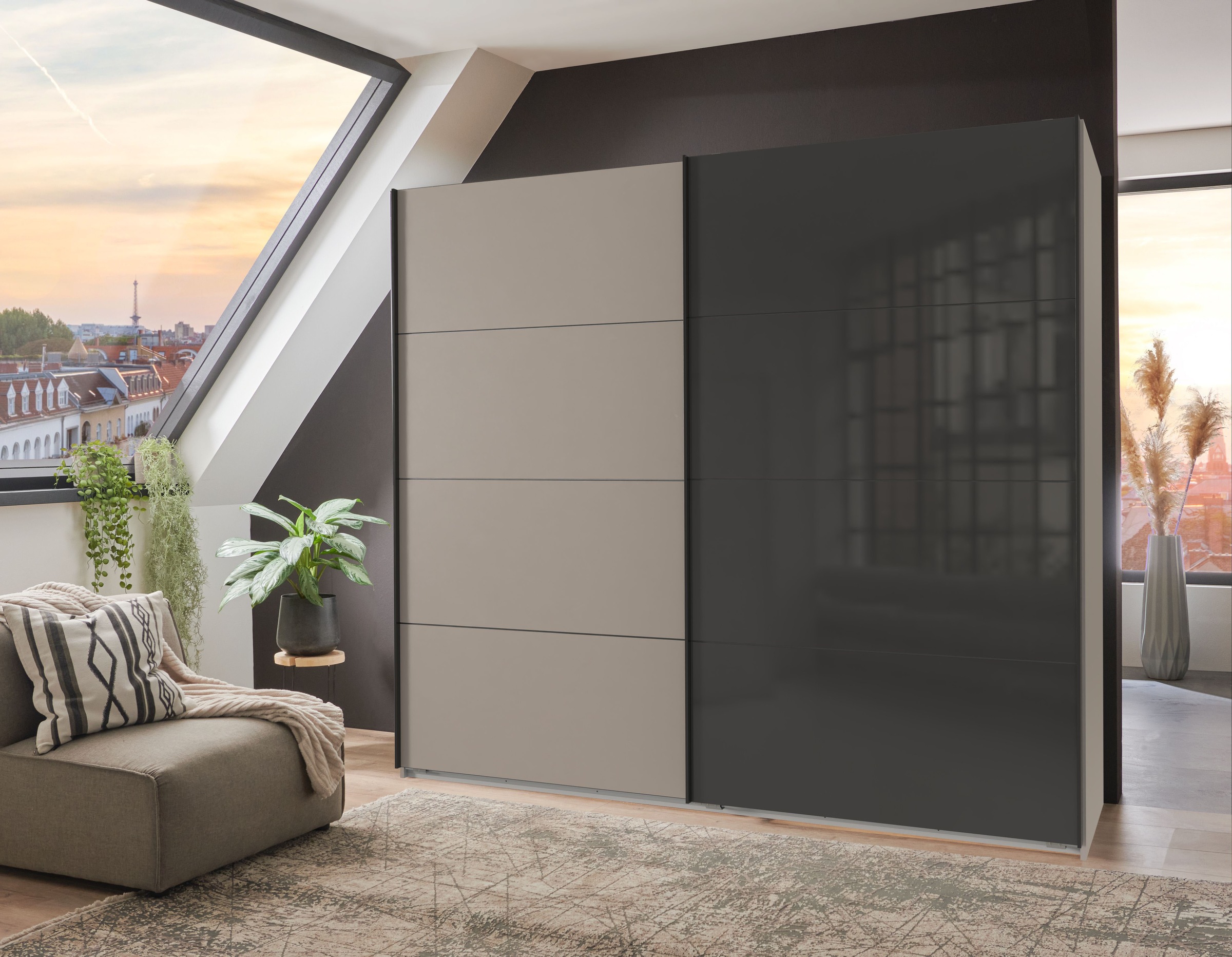 Wimex Kleiderschrank »Tilburg, Metallgriffe, Made in Germany«, (Breite 270cm wahlweise mit 2 oder 3 Türen), mit Schwebetüren, jeweils 1 Glaselement, 180, 225 oder 270cm breit