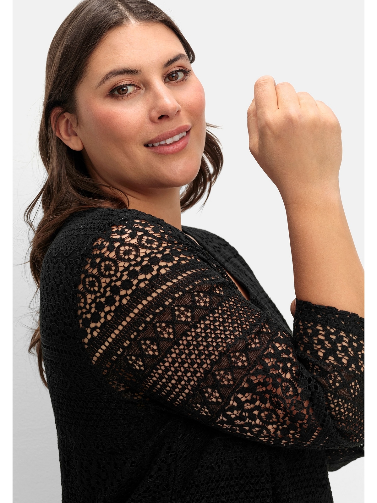 Sheego Spitzenshirt »Große Größen«, in A-Linie und 3/4-Arm