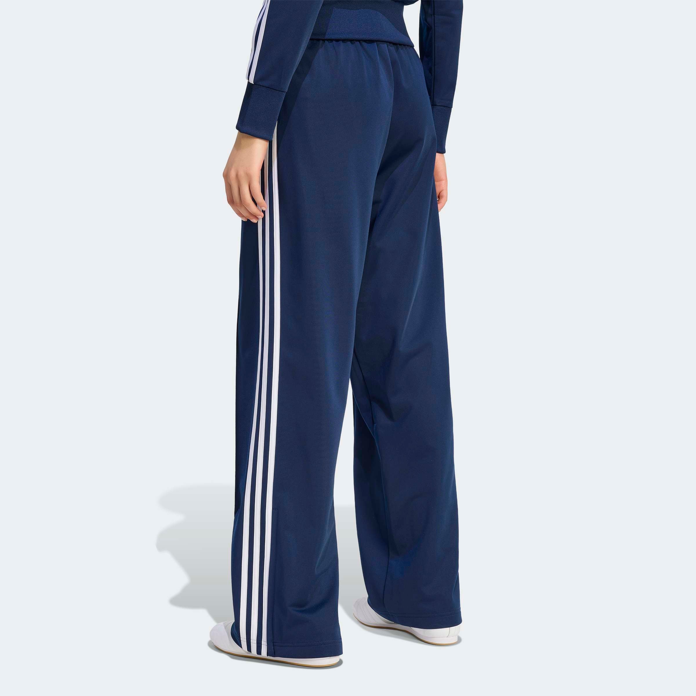 adidas Originals "FIREBIRD LOOSE"