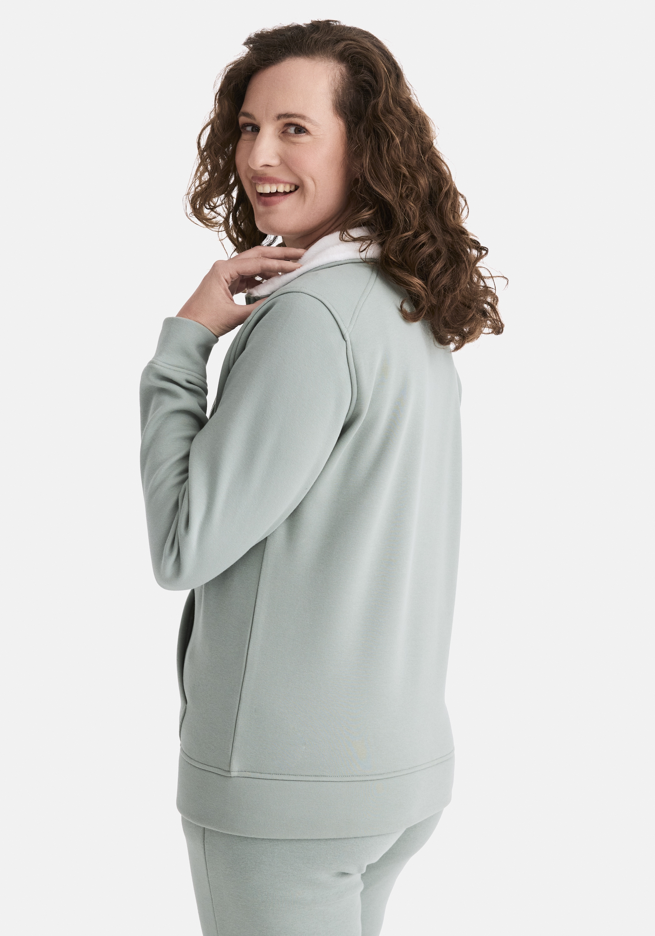 STOOKER WOMEN Sweatjacke »JANE mit Stehkragen Sweatjacke« Sweatjacke Regular Fit Moderner Casual-Look für Damen