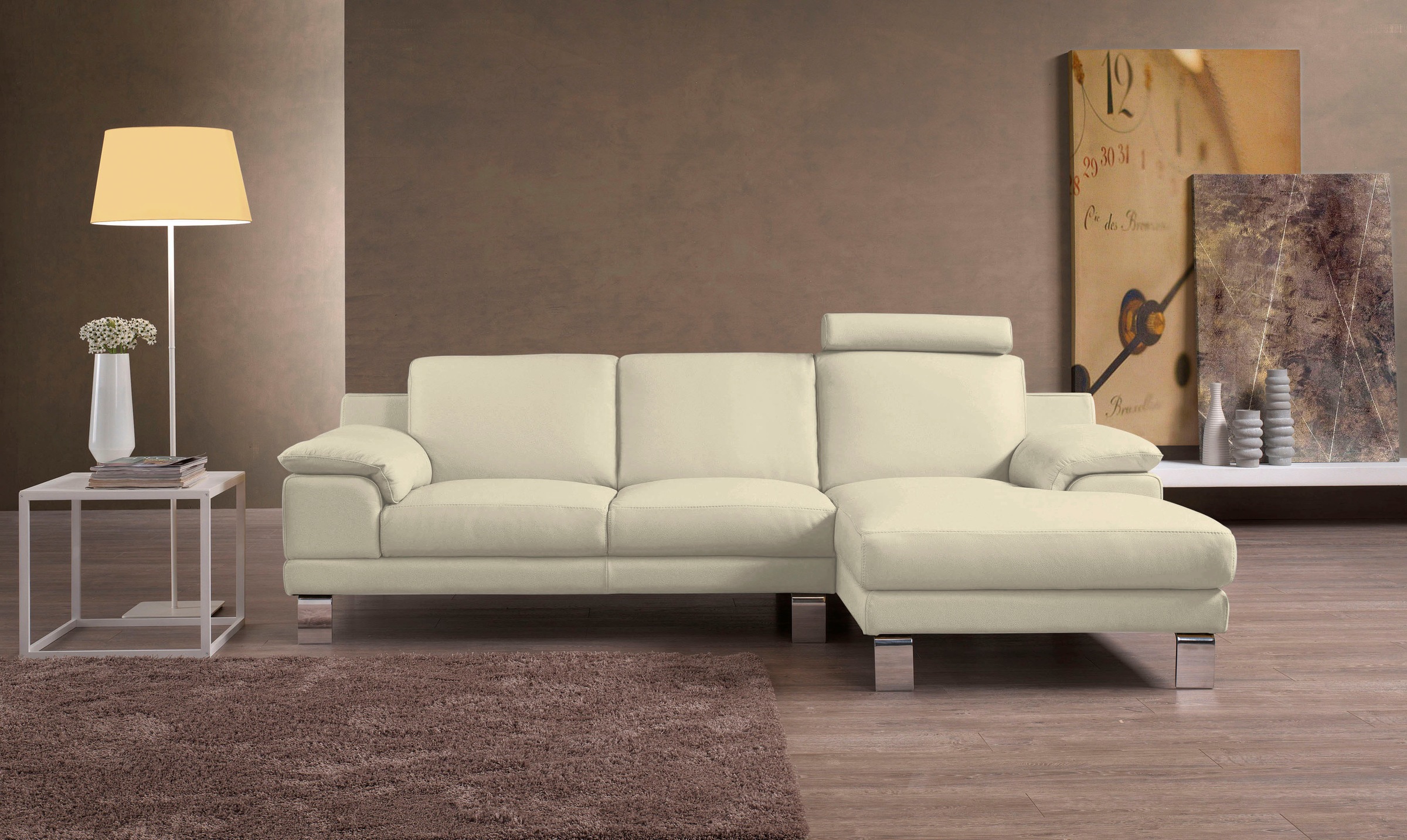 Egoitaliano Ecksofa "Shakira, Design & Sitzkomfort auf hohem Niveau, Breite 236cm, L-Form" mit Recamiere, L-Form, edle Füße