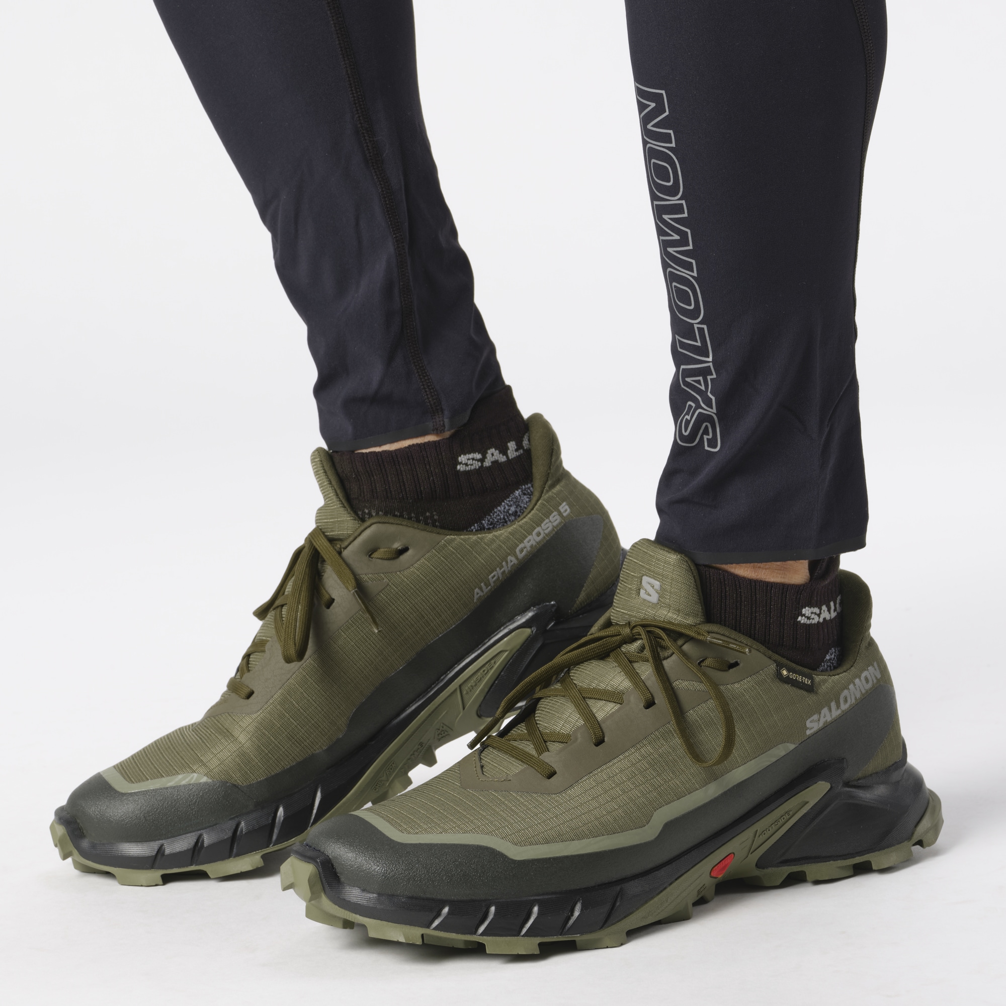 Salomon Trailrunningschuh "ALPHACROSS 5 GORE-TEX", wasserdicht, Trailrunnin günstig online kaufen