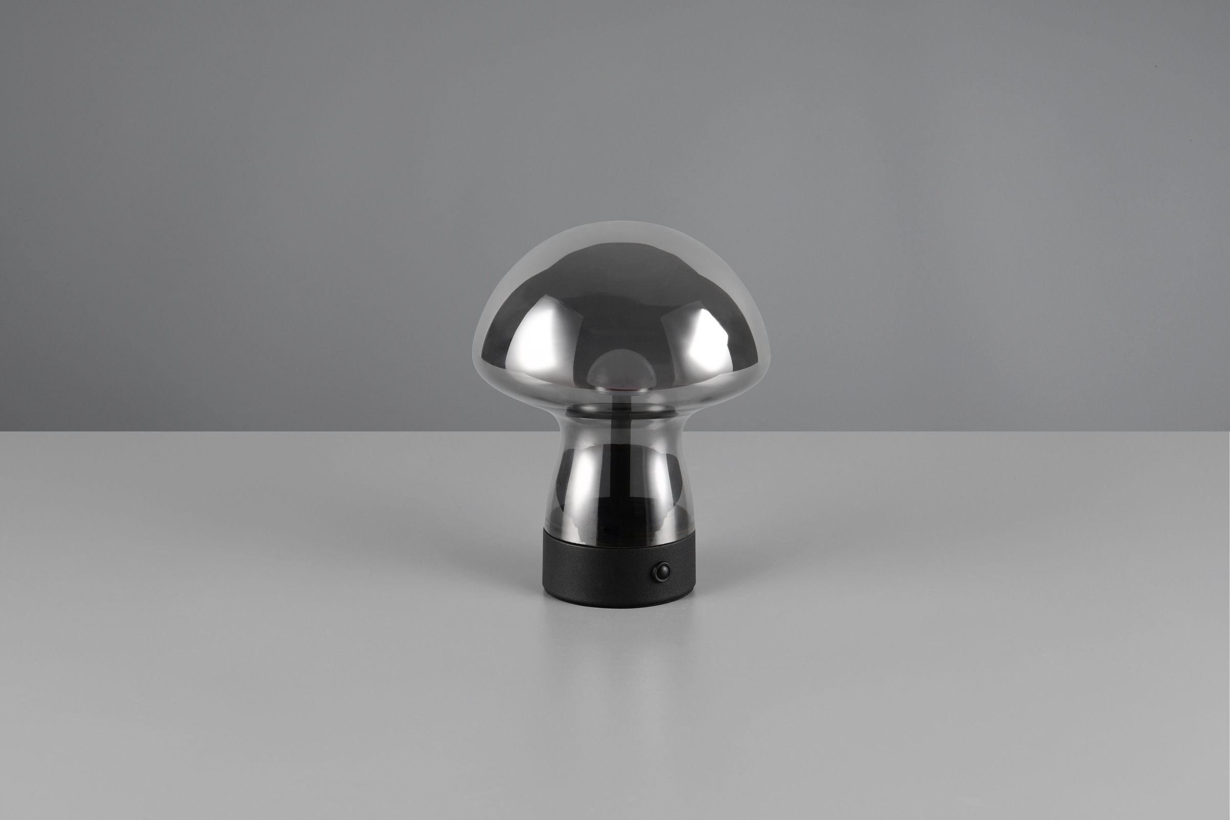 REALITY Leuchten LED Tischleuchte »DOOLEY, Akku LED Tischlampe aus Glas, Höhe 18 cm Ø 14cm, IP20 1,5W LED«, 1 flammig, Leuchtmittel LED-Board | LED fest integriert, 140 Lumen 3000K warmweiß, Touchdimmer, USB-Ladeanschluss