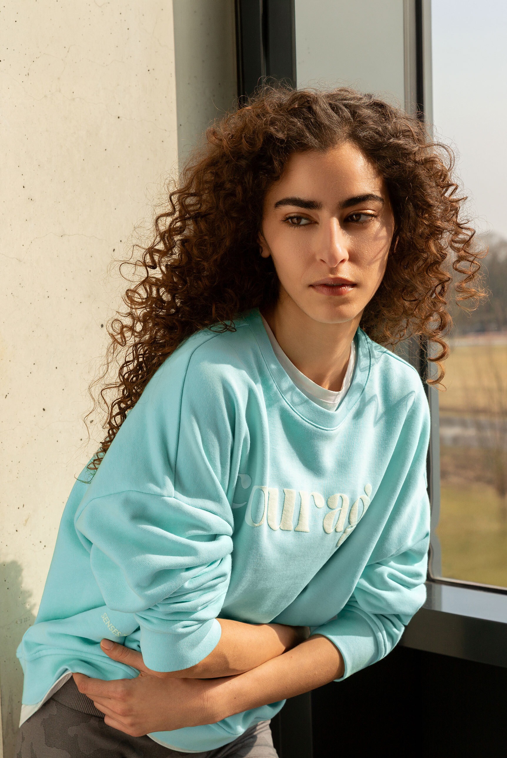 SENSES.THE LABEL Sweater , mit überschnittener Schulter
