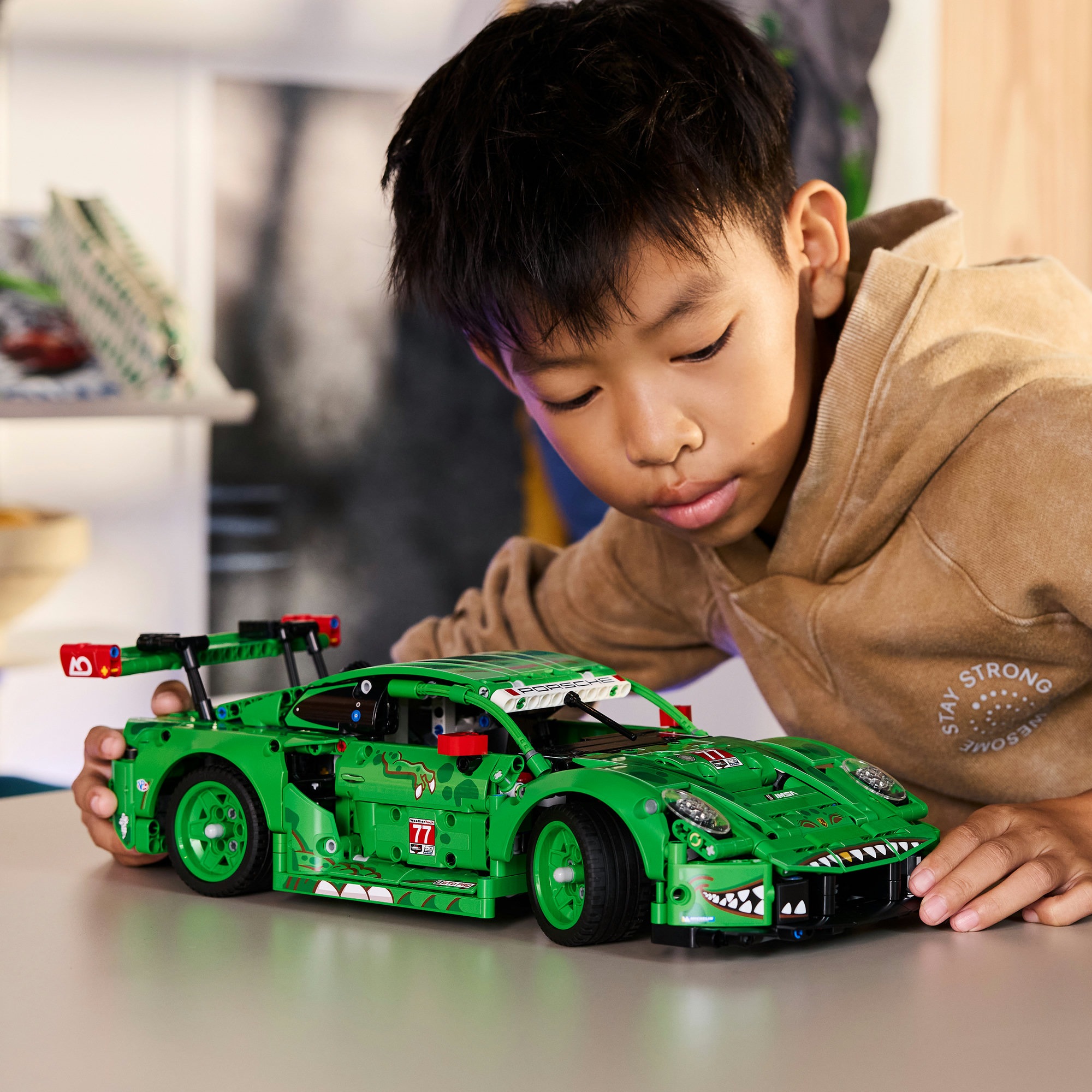 LEGO® Konstruktionsspielsteine »Porsche 911 GT3 R REXY AO Racing Rennwagen (42224), LEGO Technic«