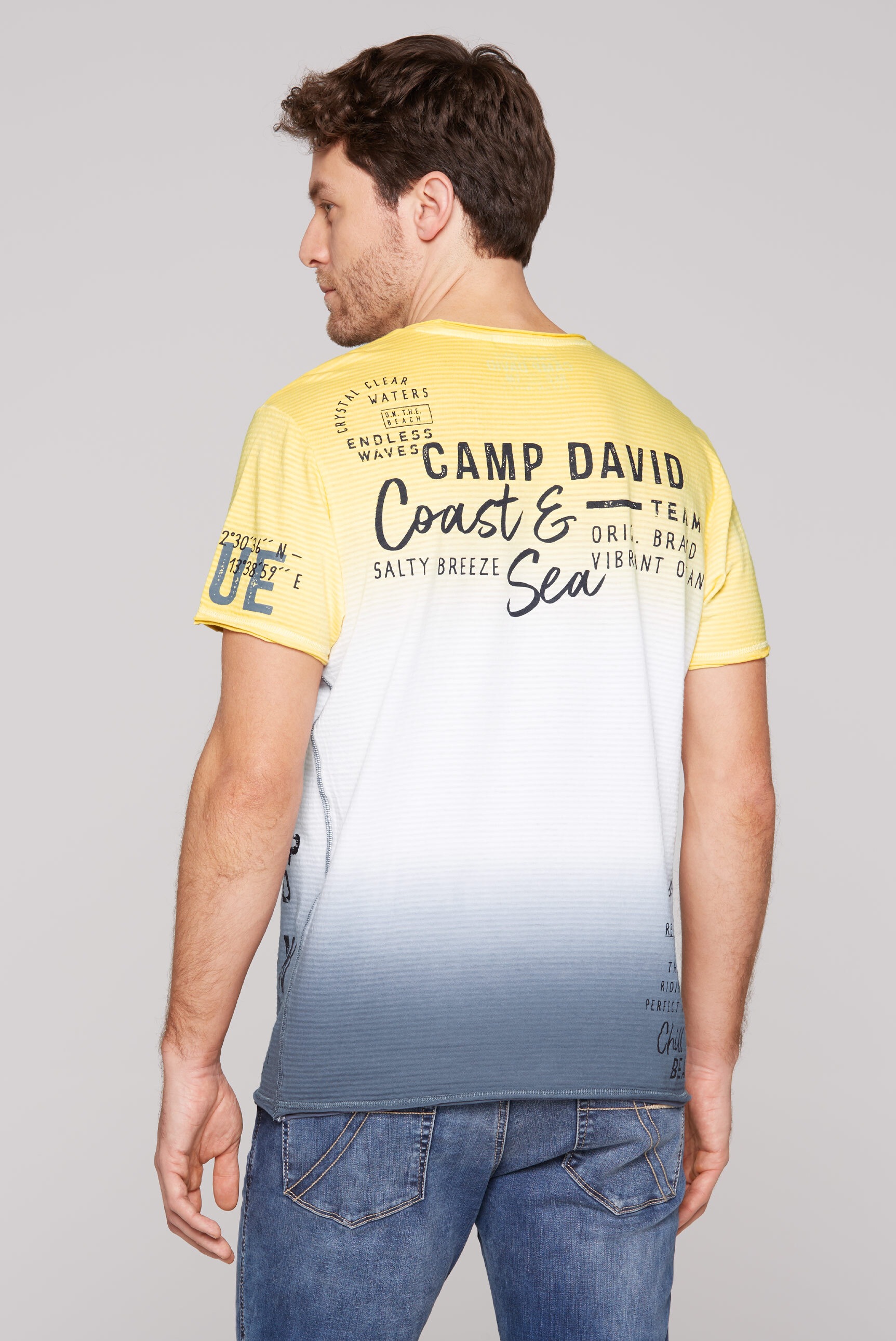 CAMP DAVID Rundhalsshirt, mit offenen Kanten